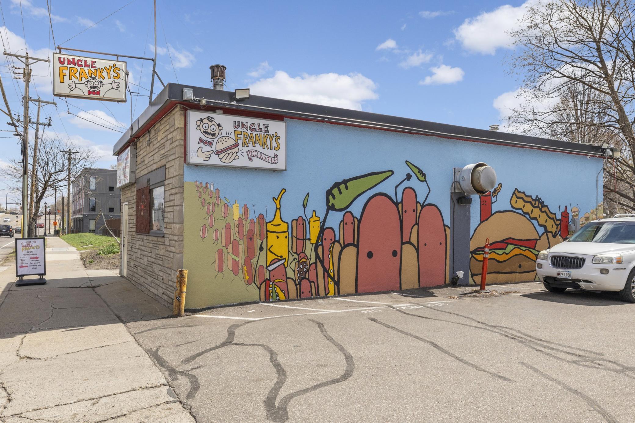 main property photo 40