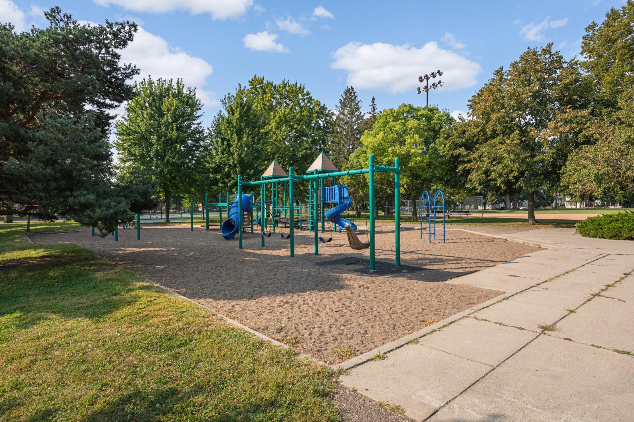 main property photo 44