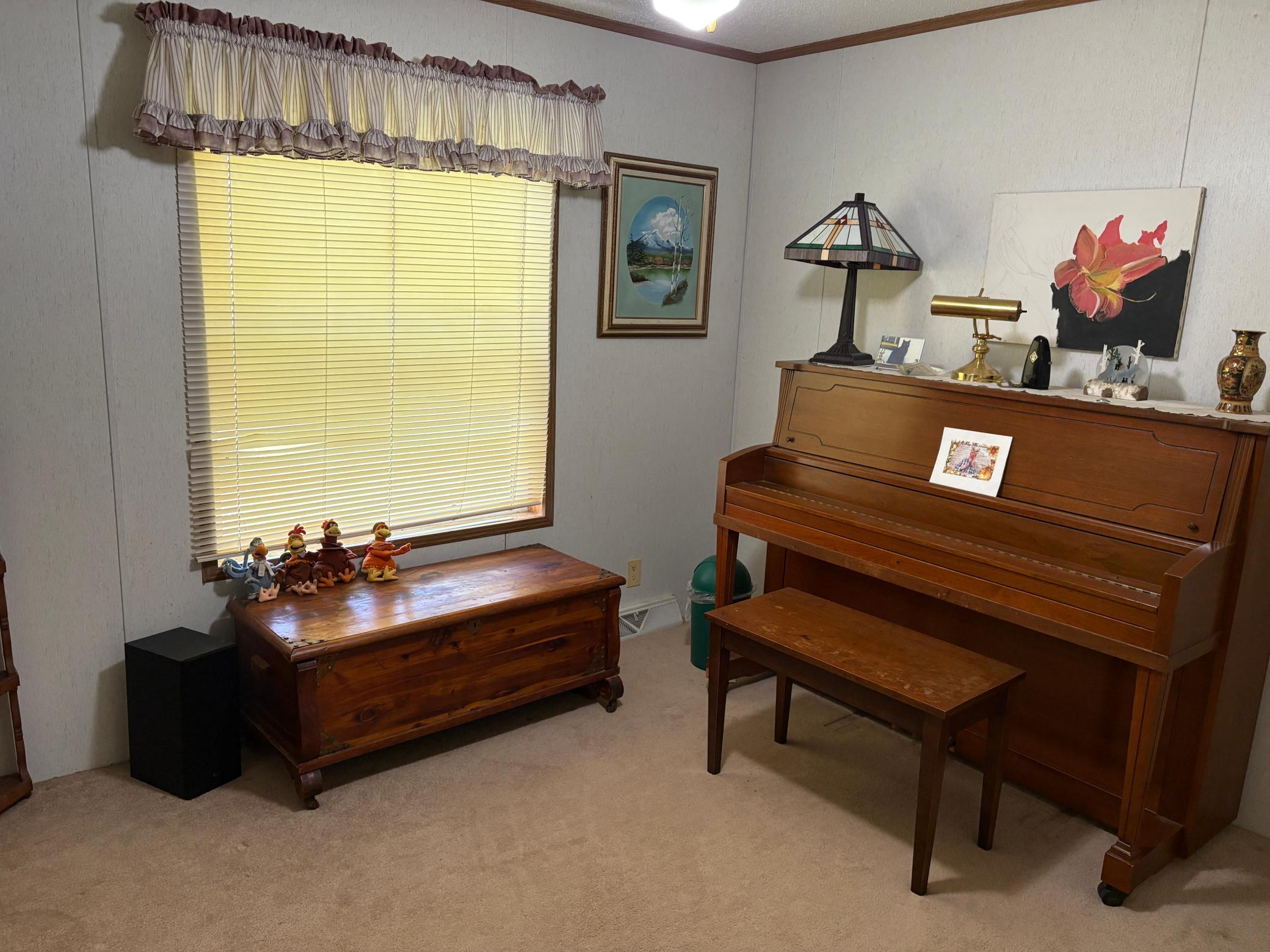 main property photo 8