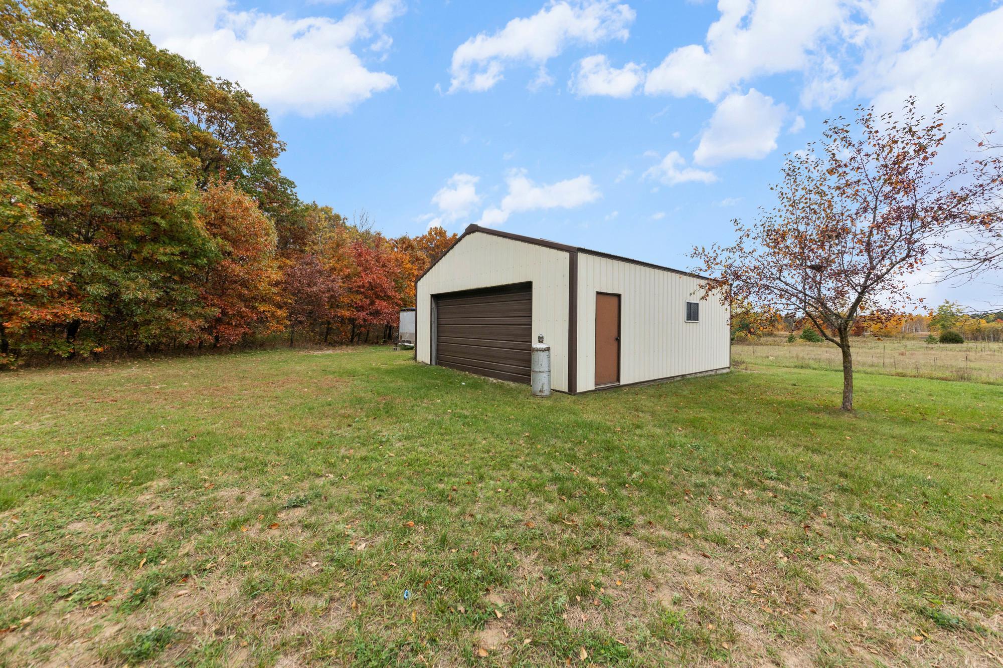 main property photo 60
