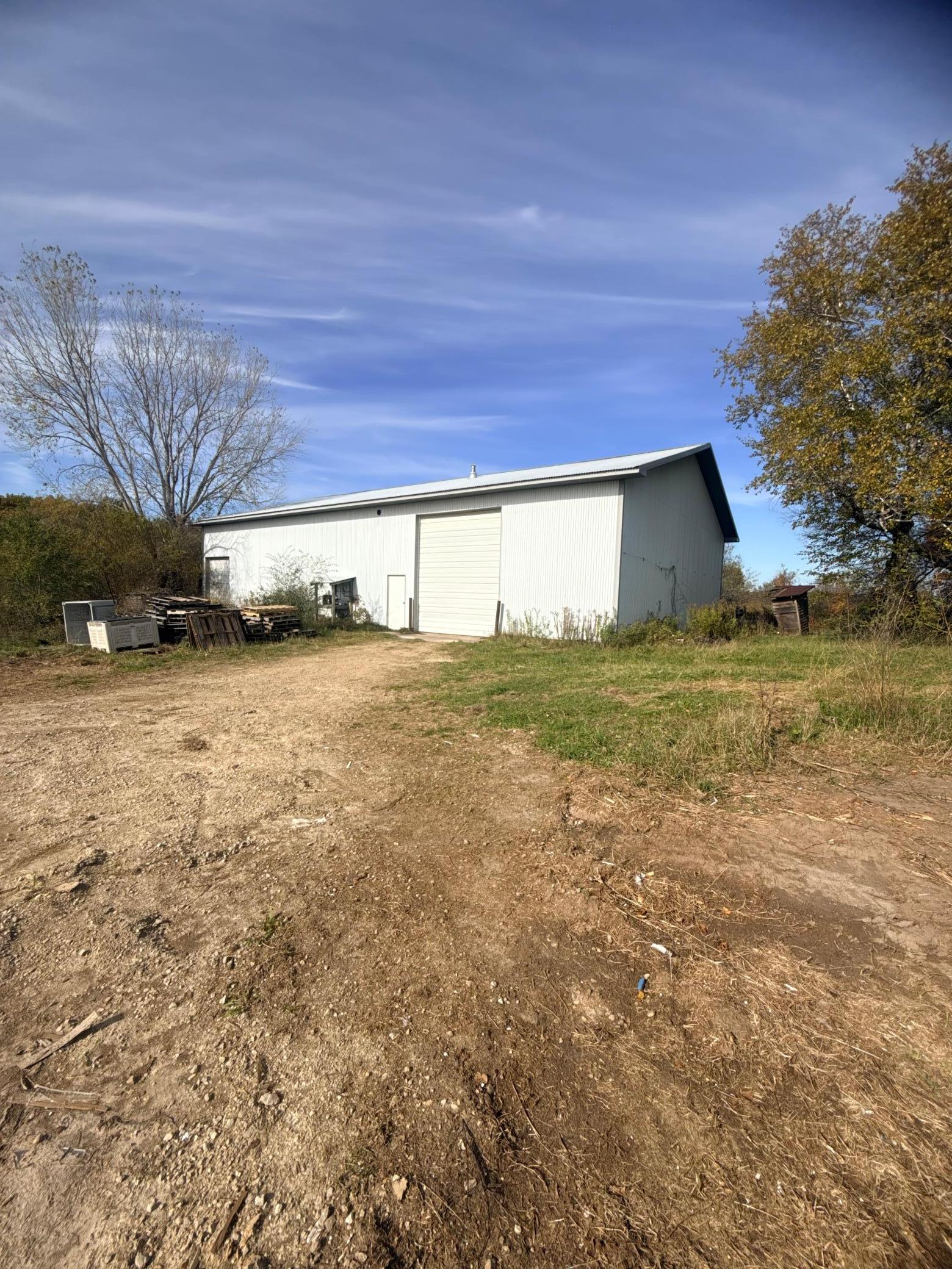 main property photo 10