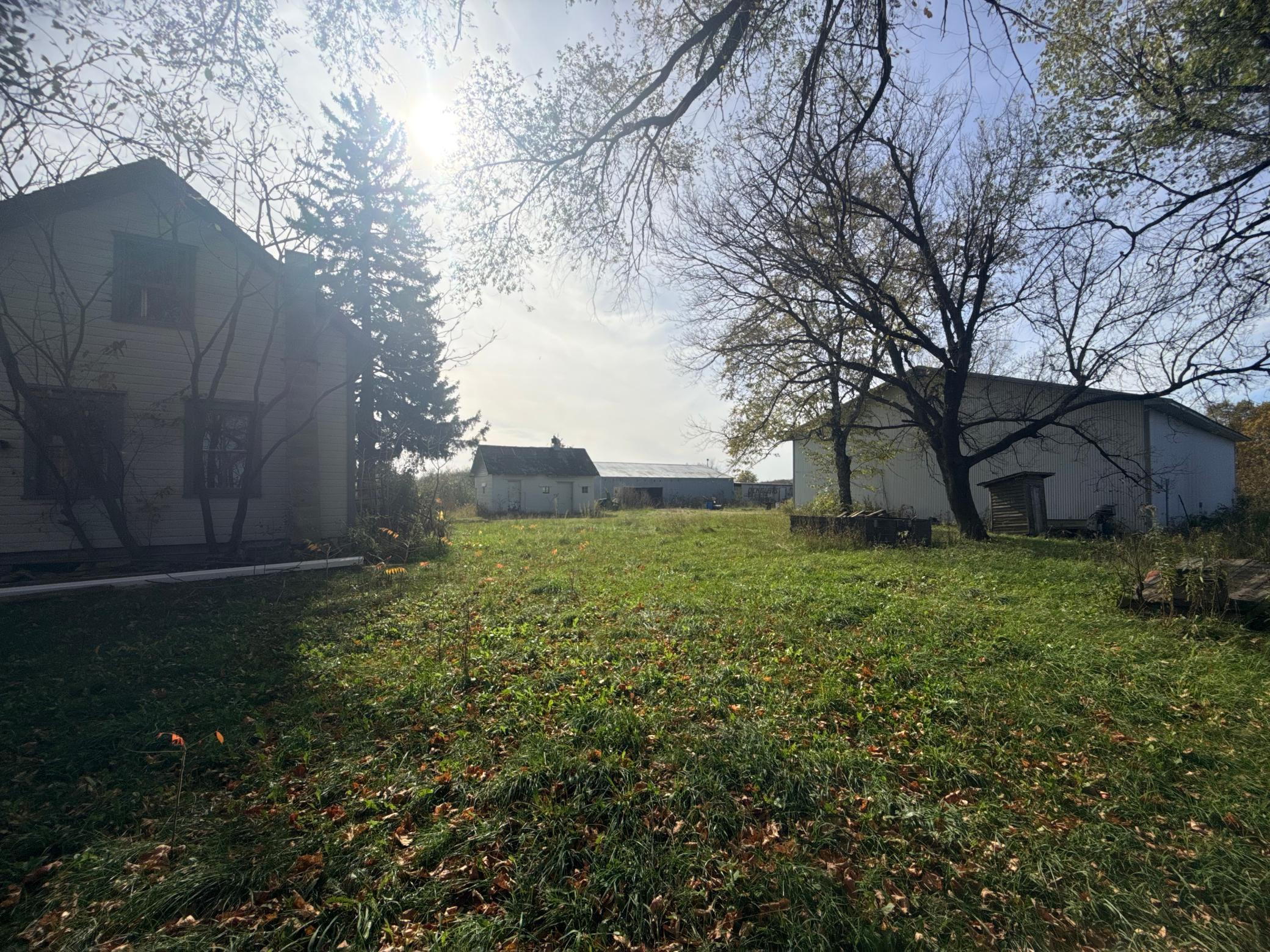 main property photo 27