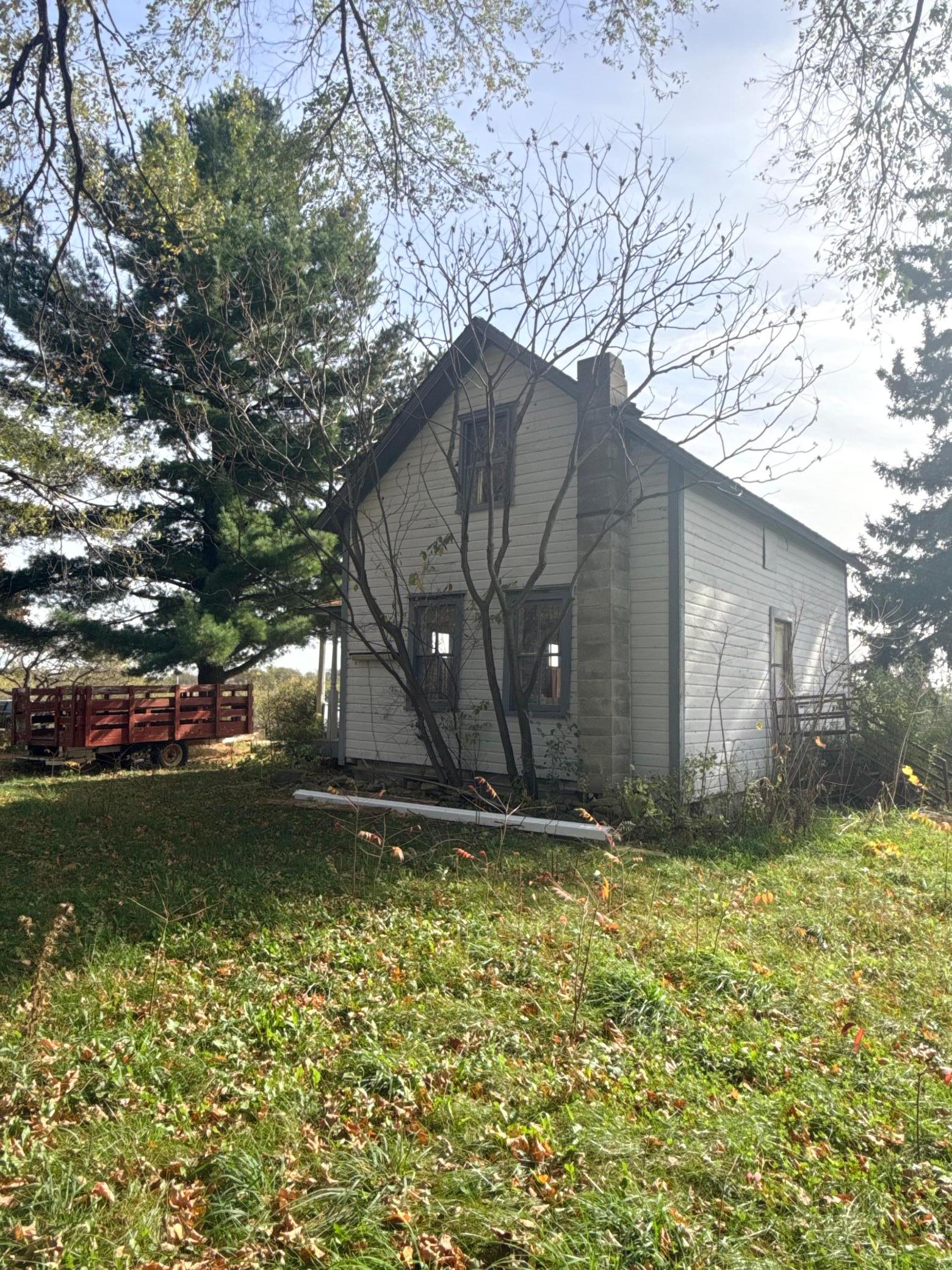 main property photo 28