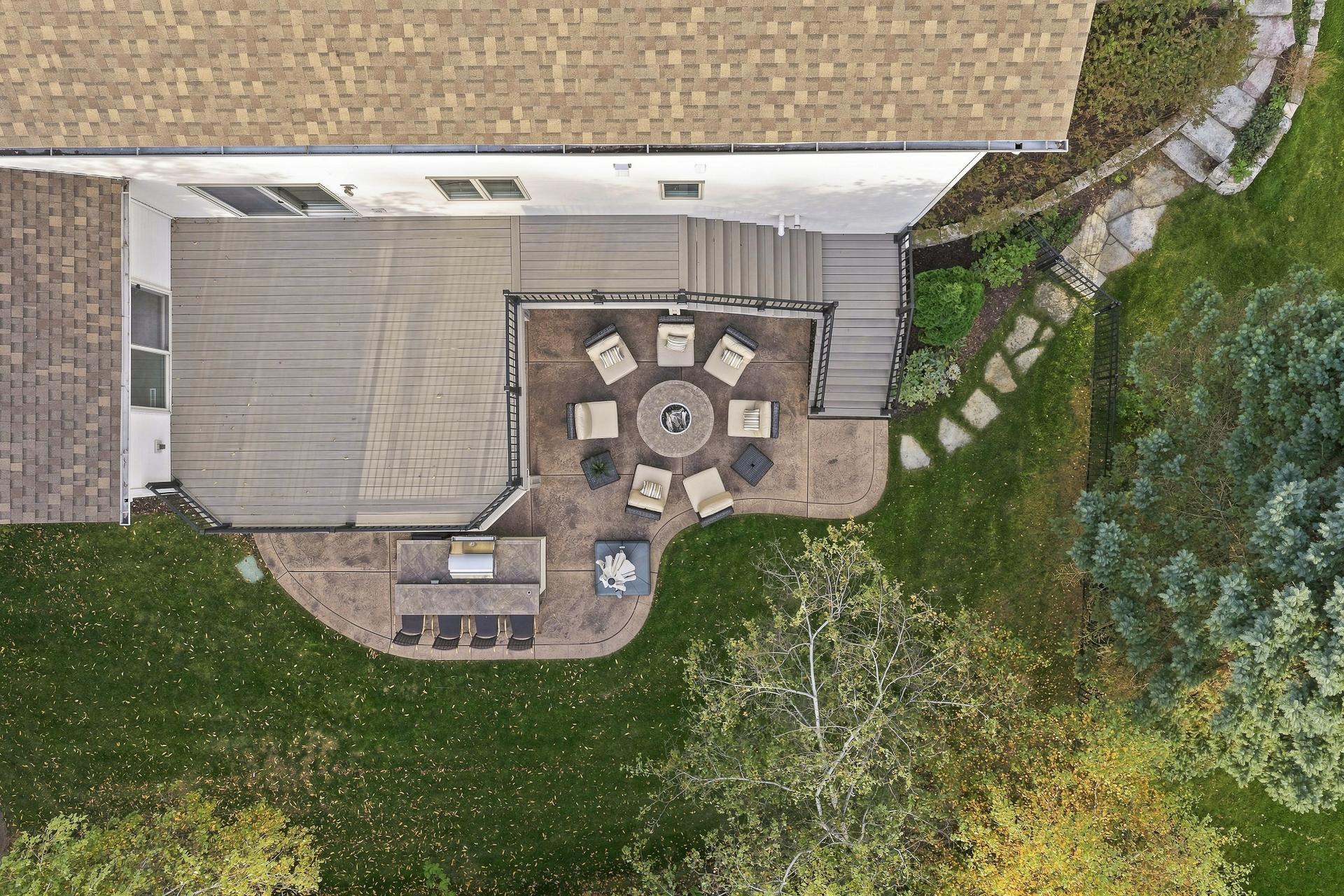 main property photo 79