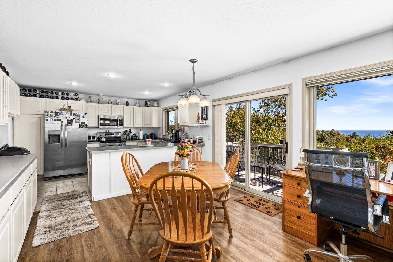 main property photo 58