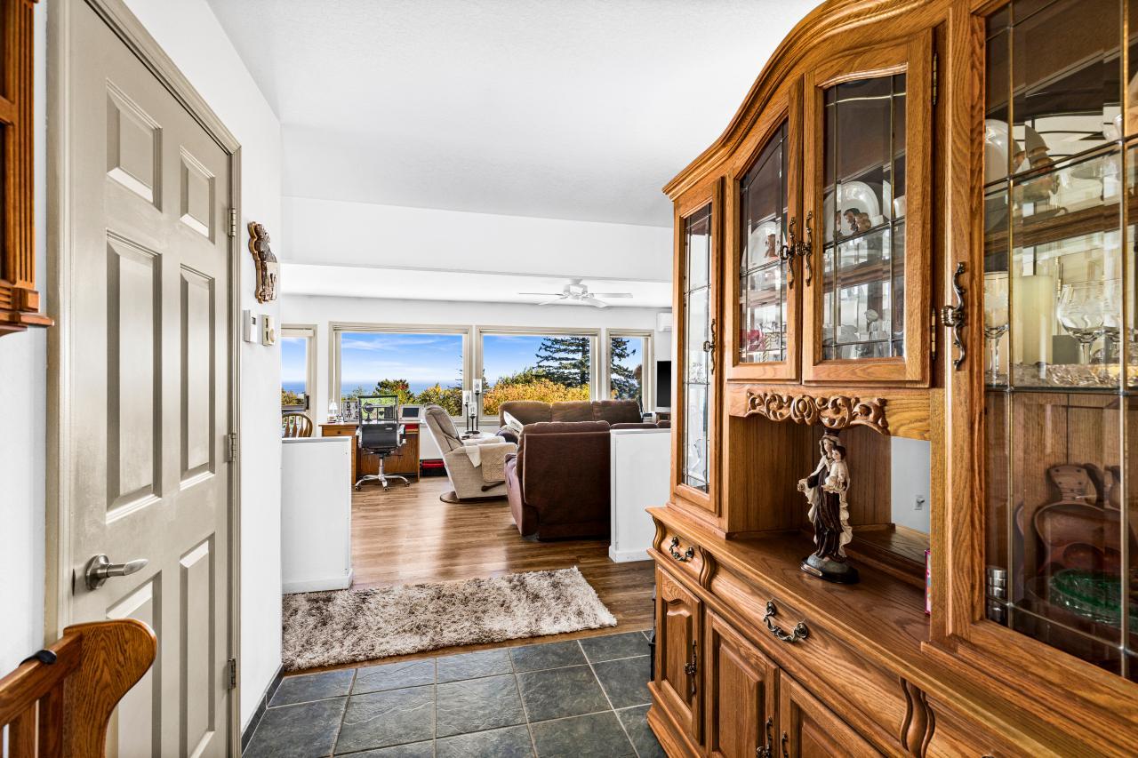 main property photo 67