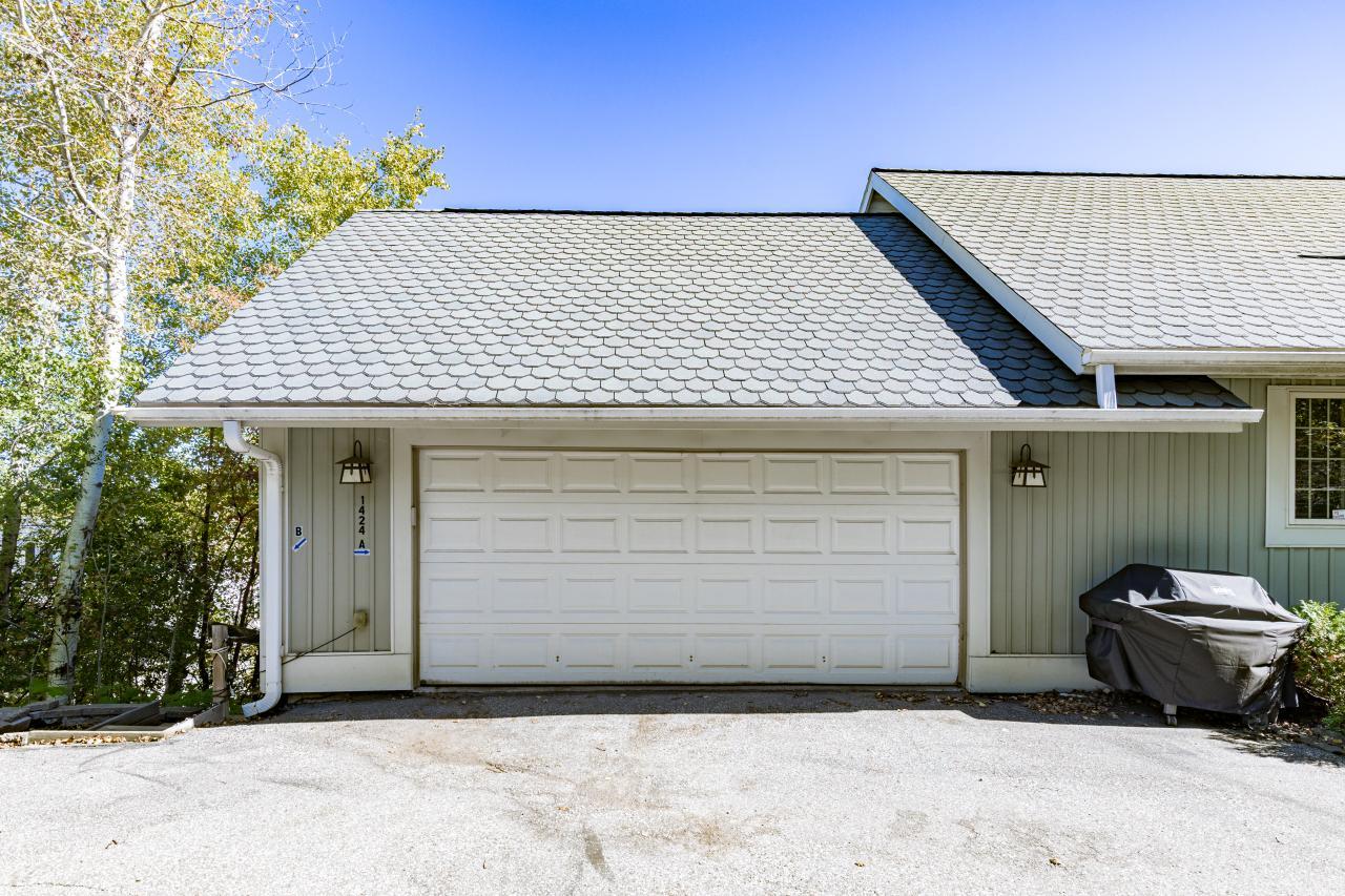 main property photo 75