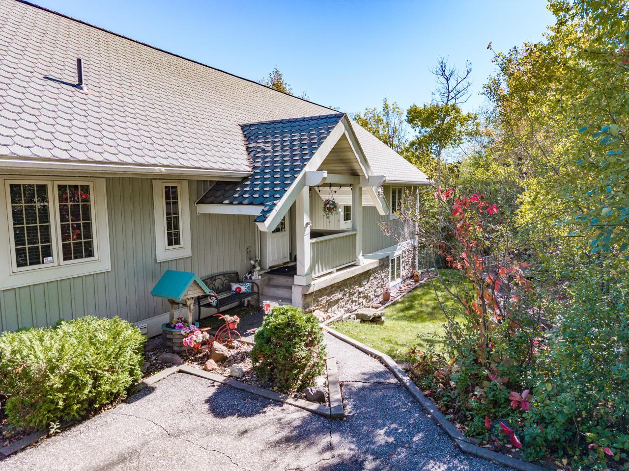 main property photo 79