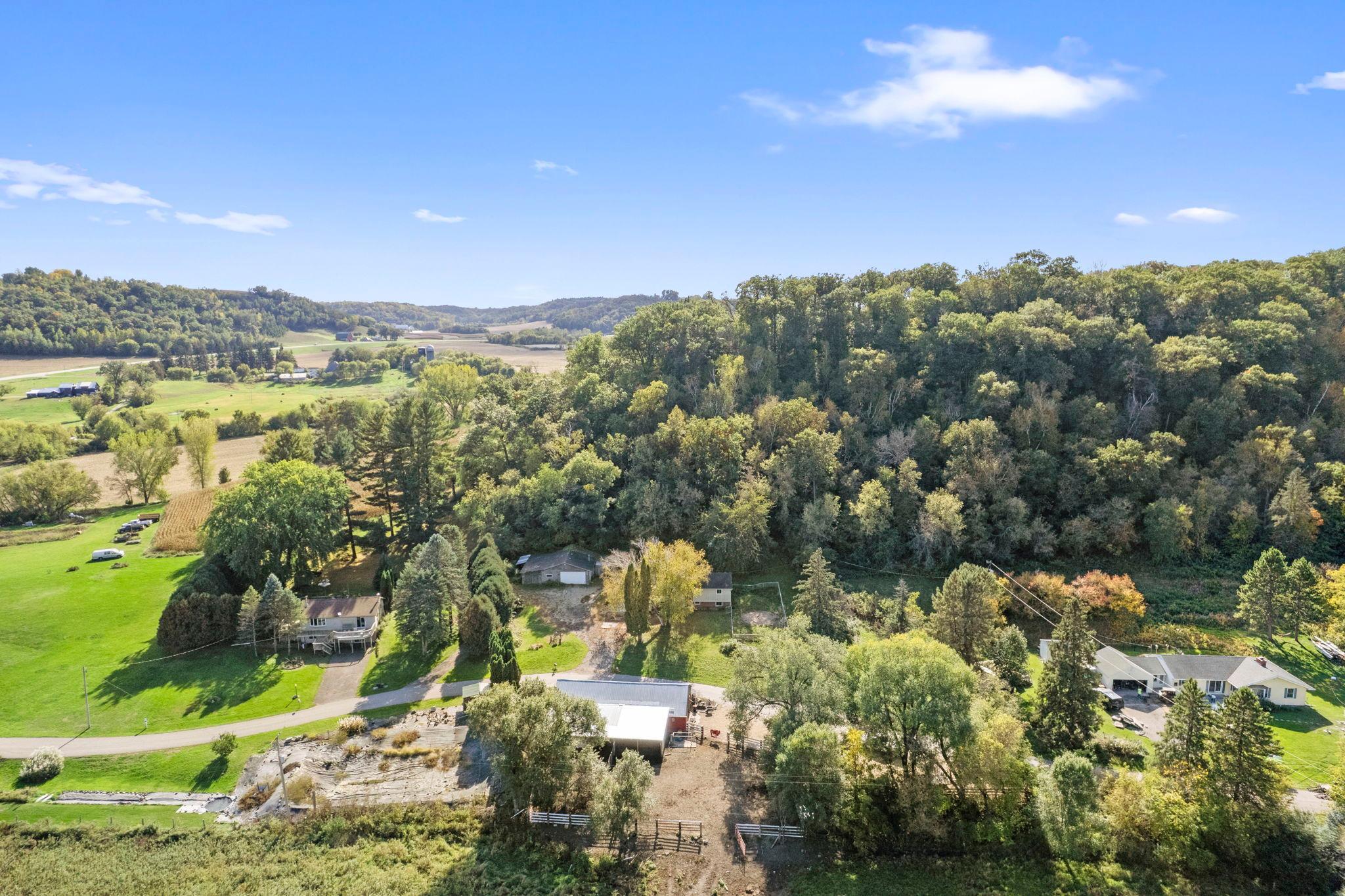 main property photo 7