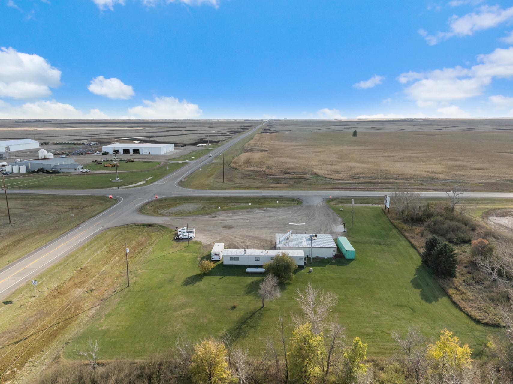 main property photo 12