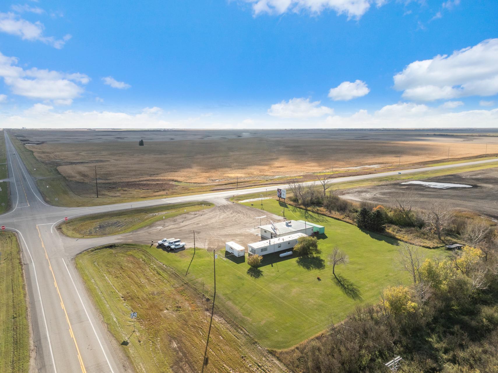 main property photo 13
