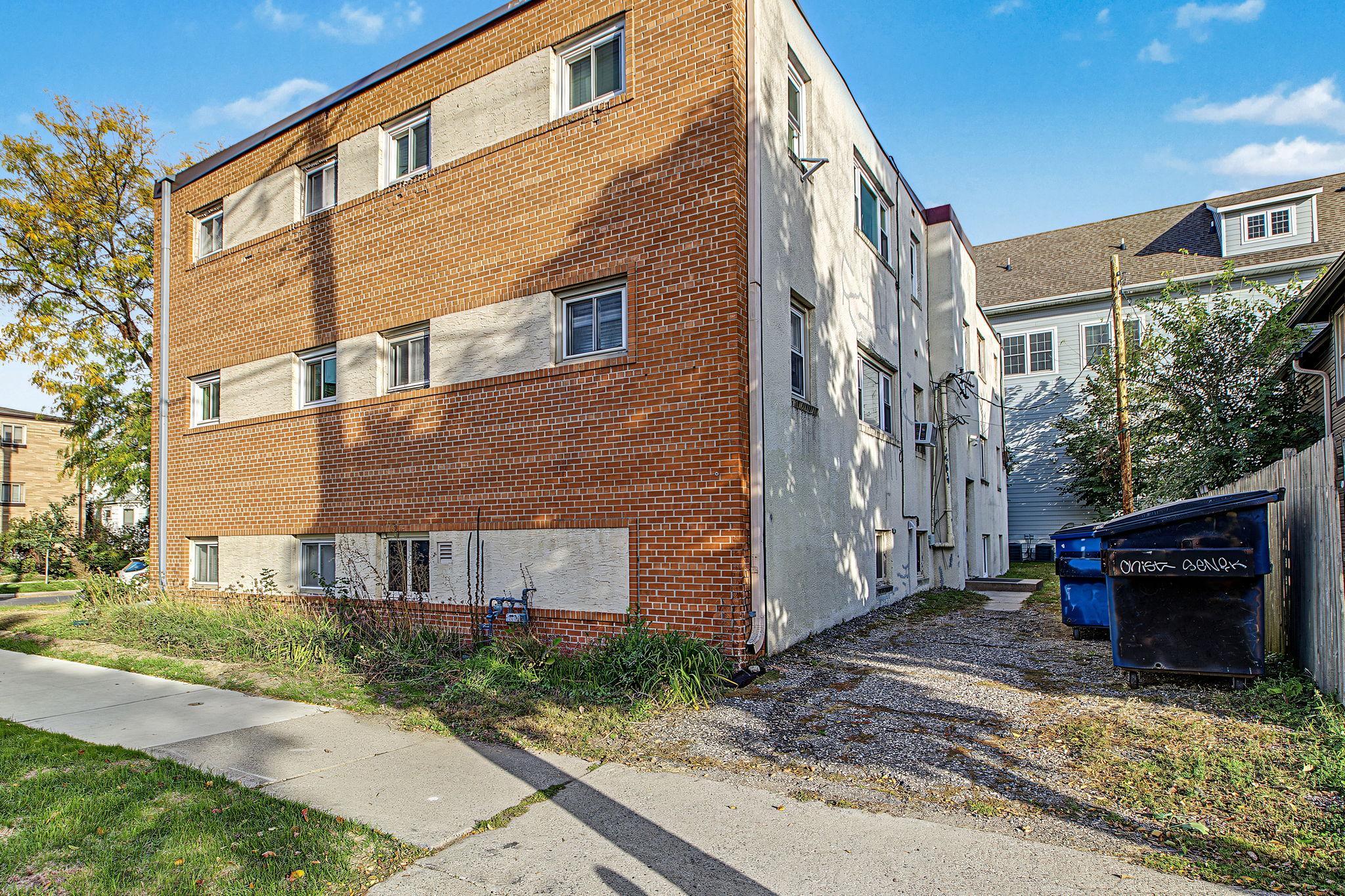 main property photo 19