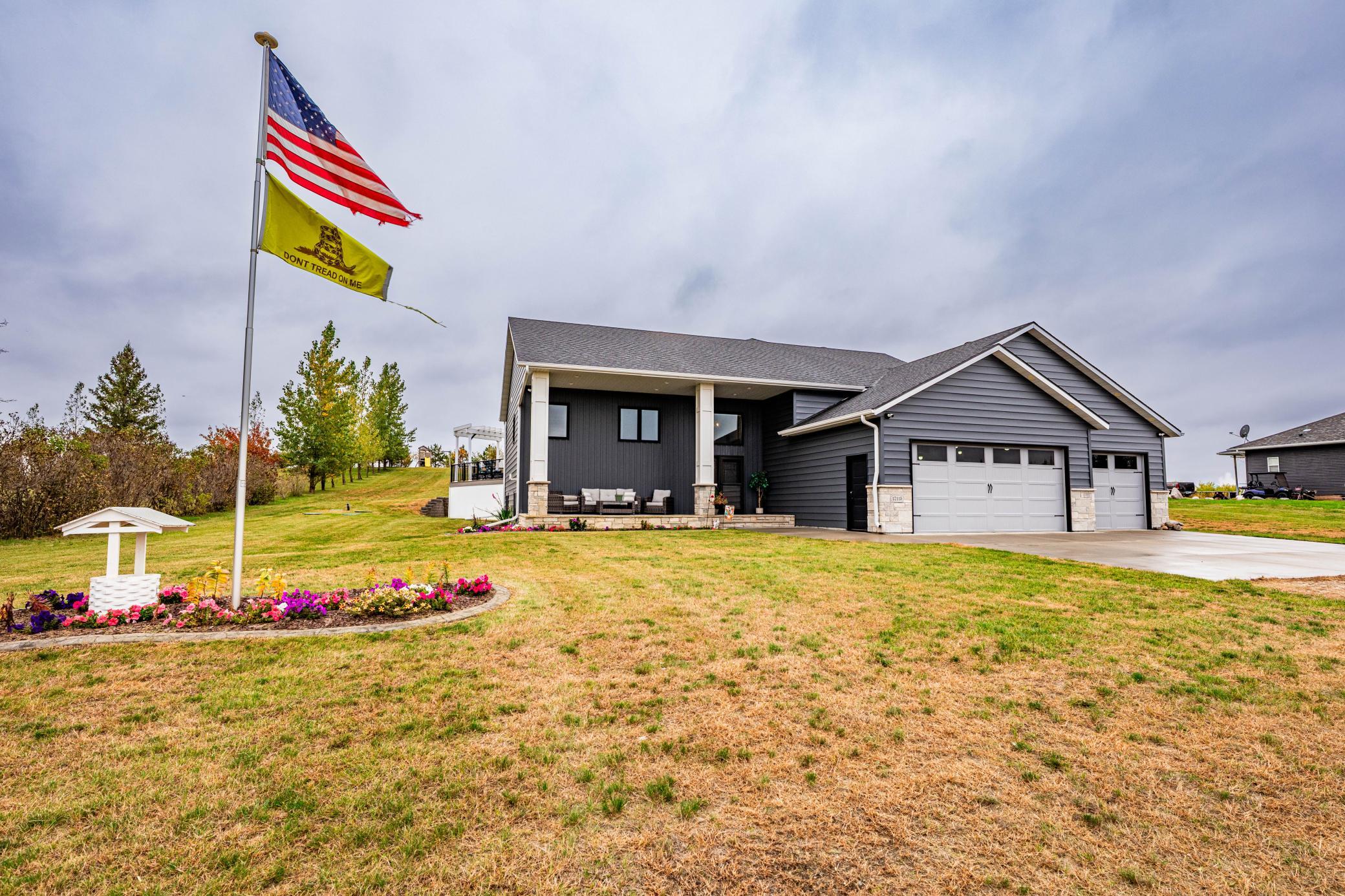 main property photo 61