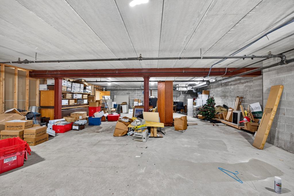main property photo 67