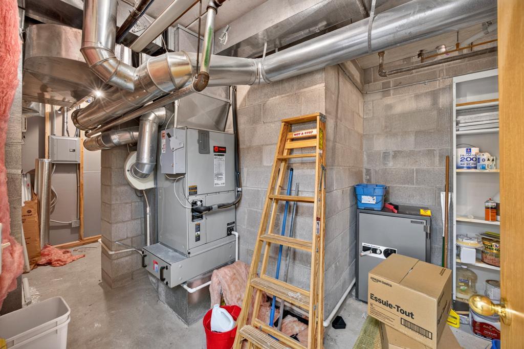 main property photo 69