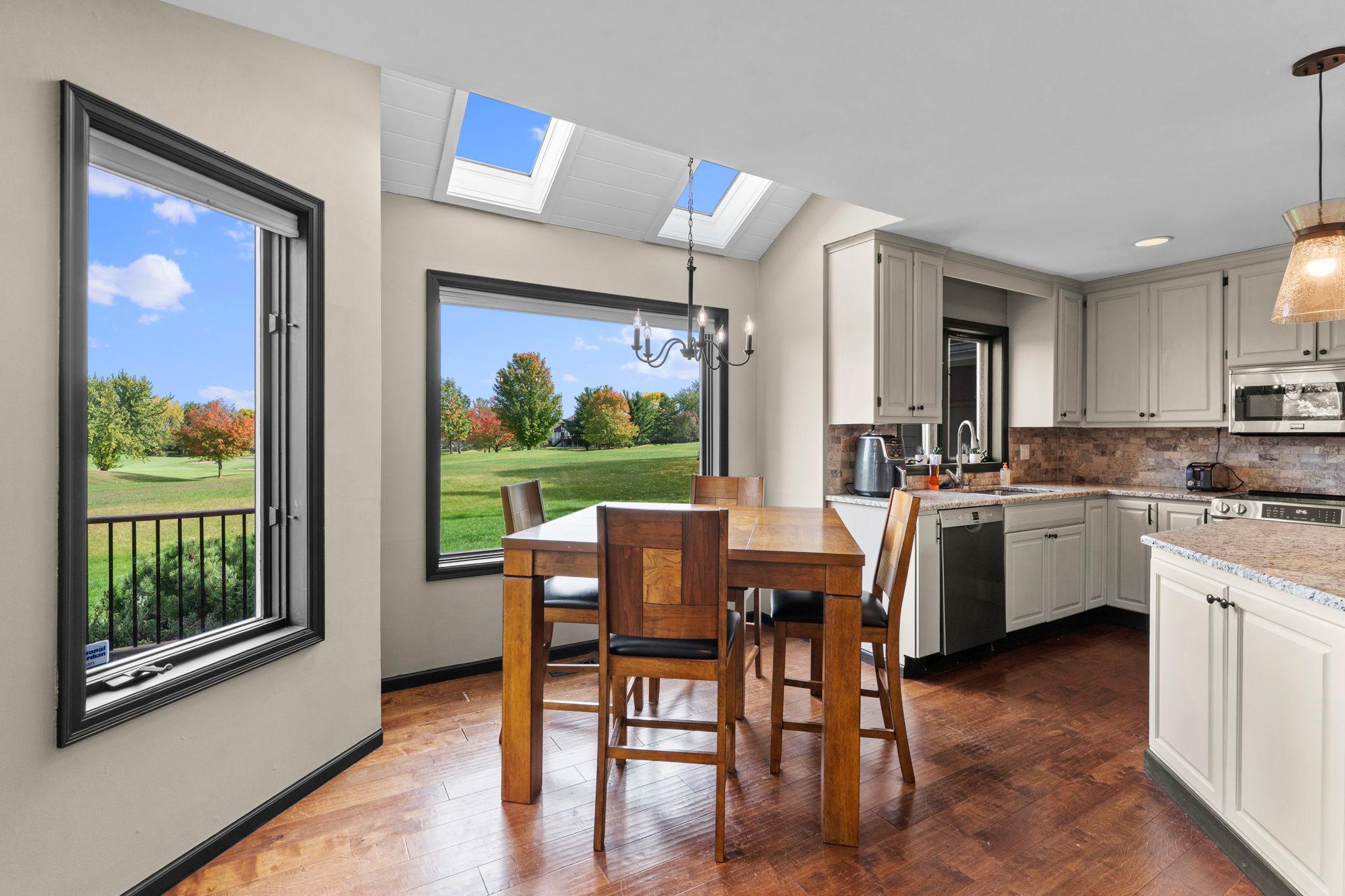 main property photo 19