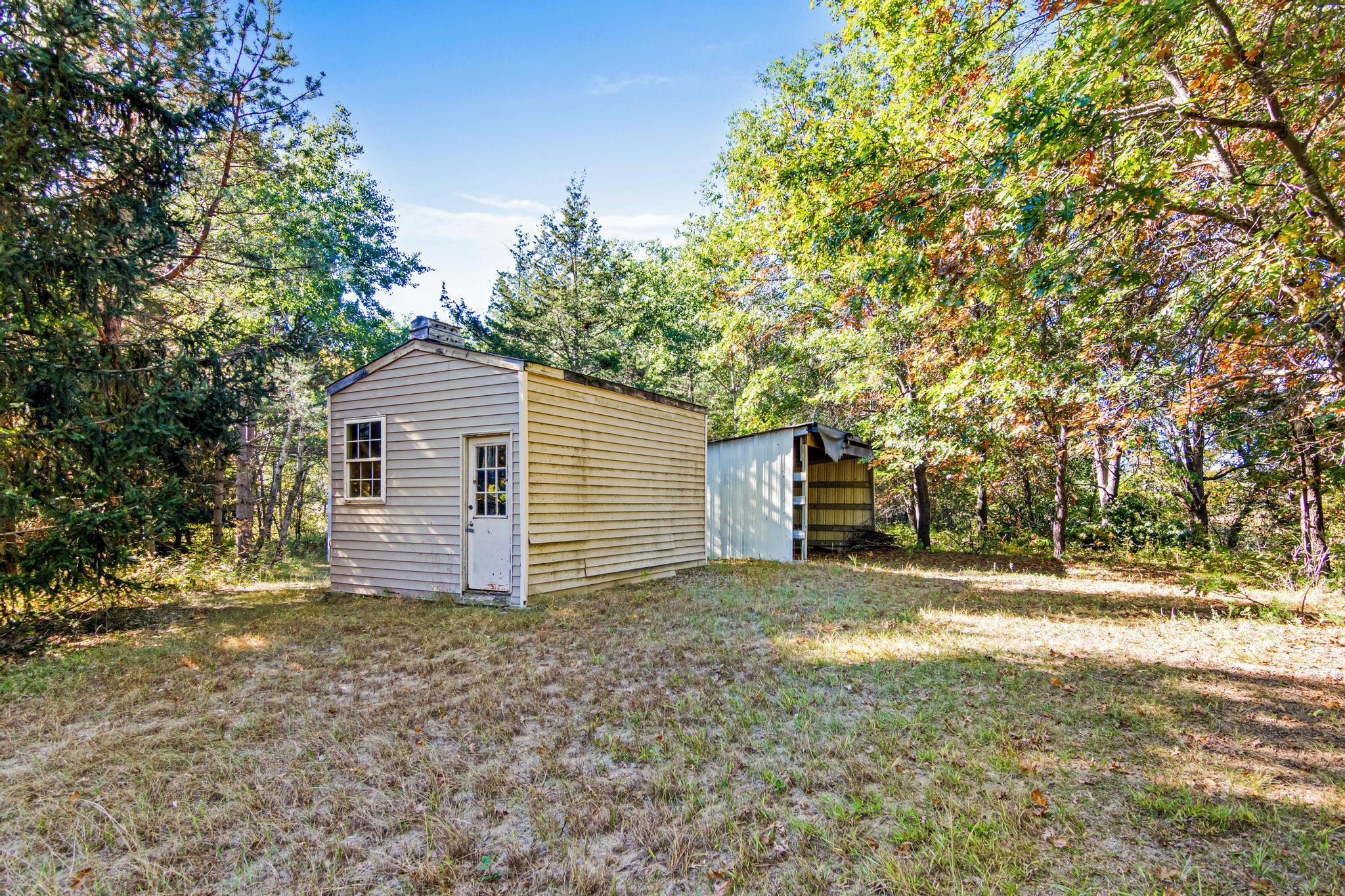 main property photo 34