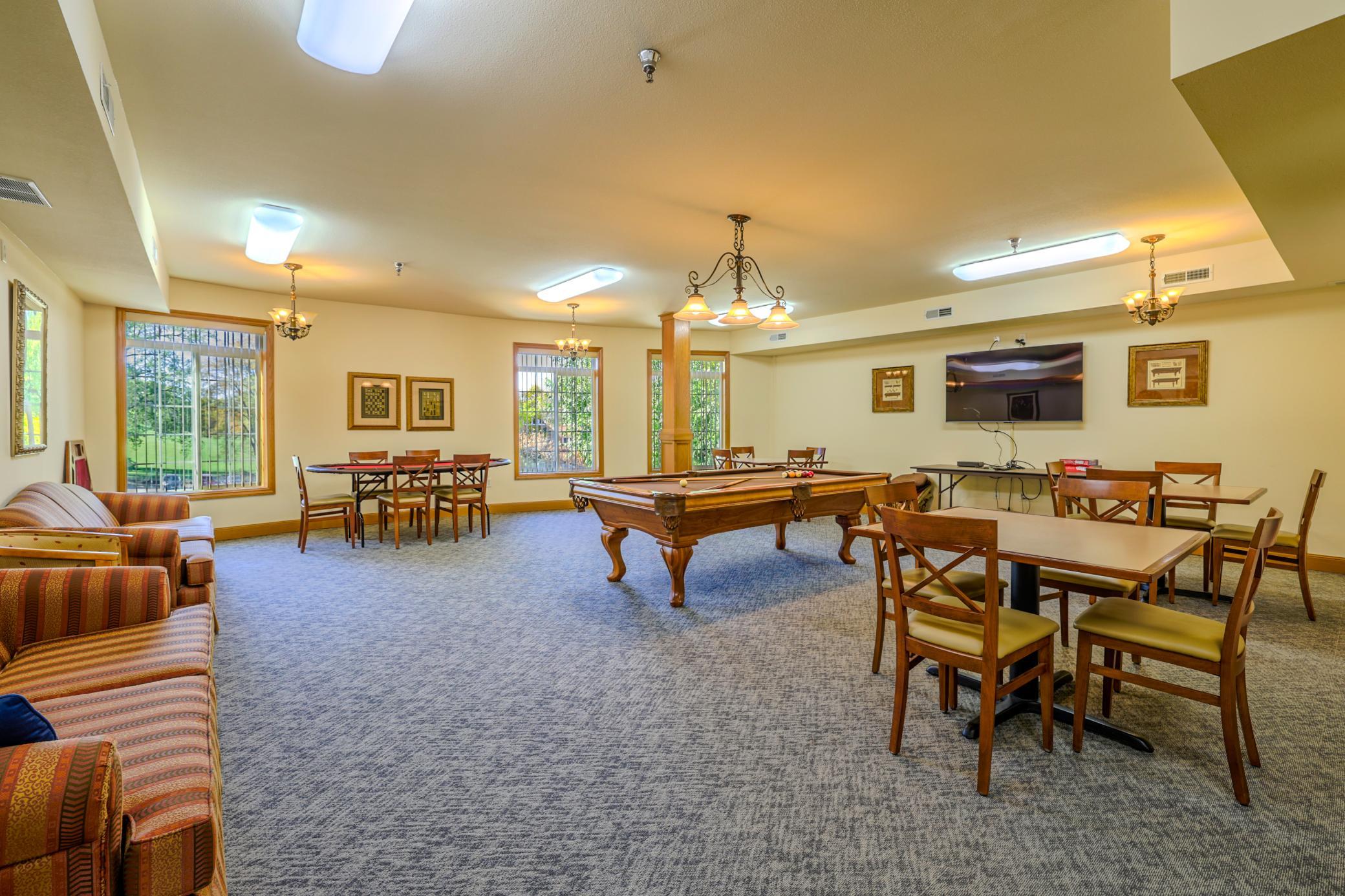 main property photo 25