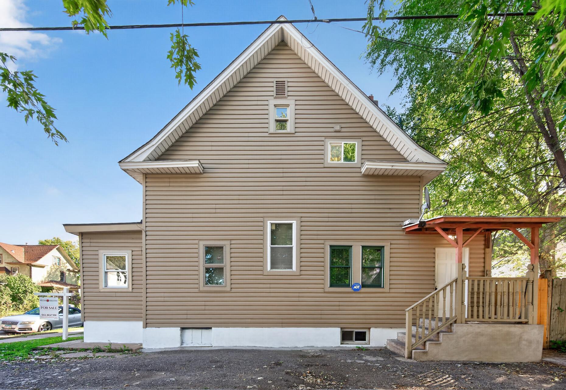 main property photo 26