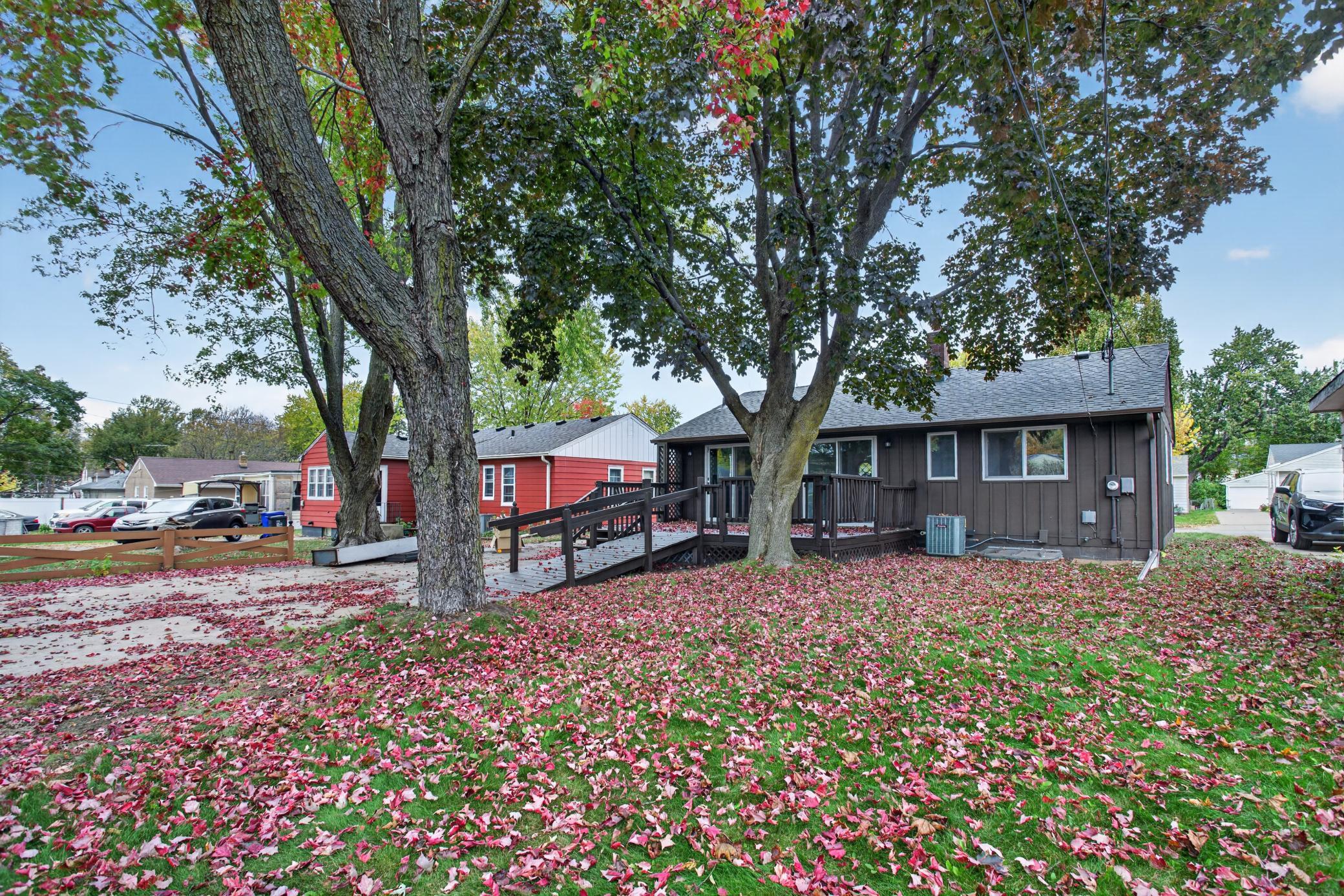 main property photo 23