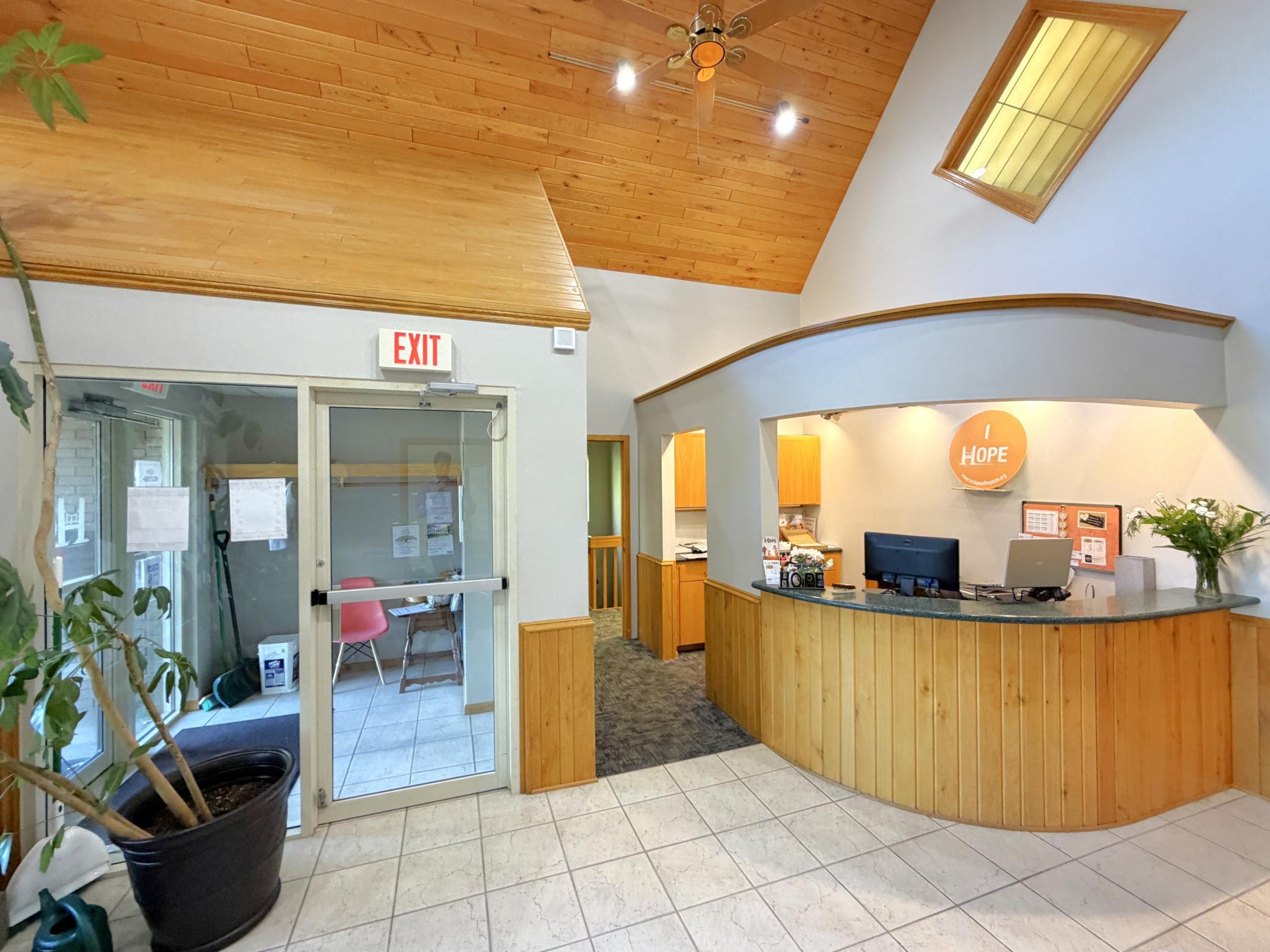 main property photo 5