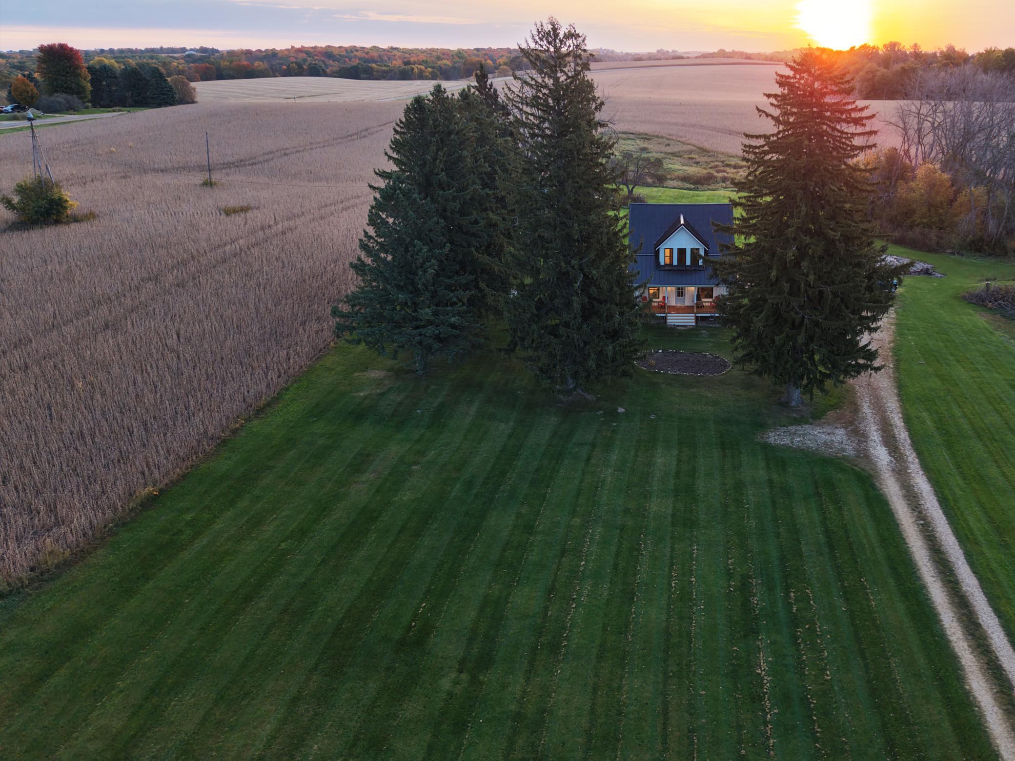 main property photo 35