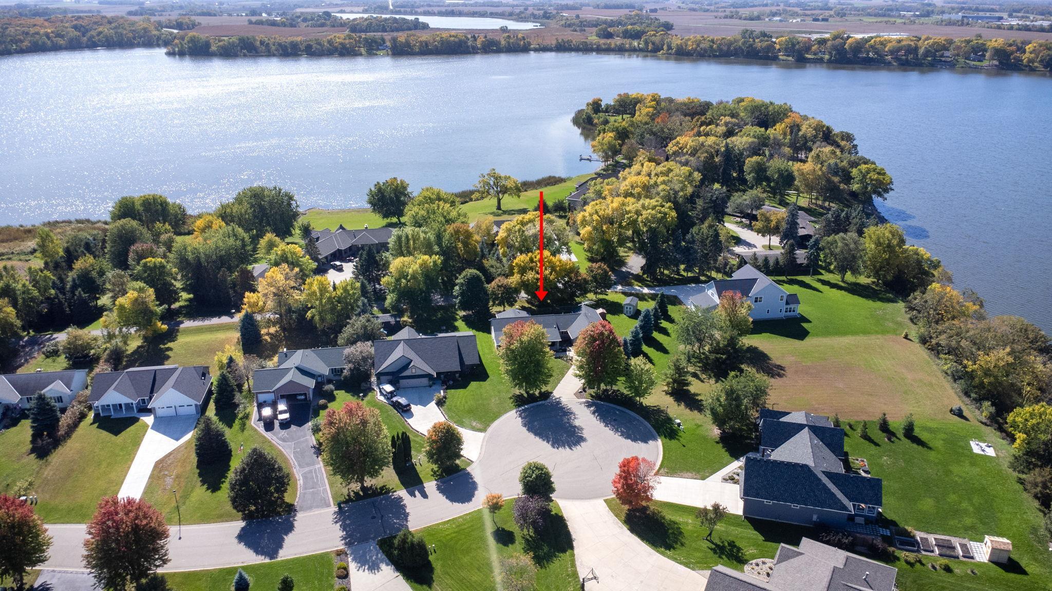 main property photo 28