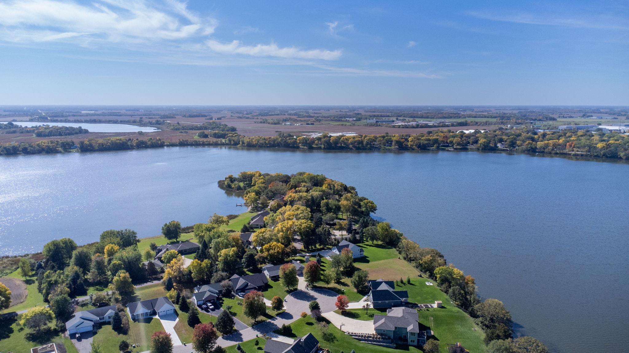 main property photo 29