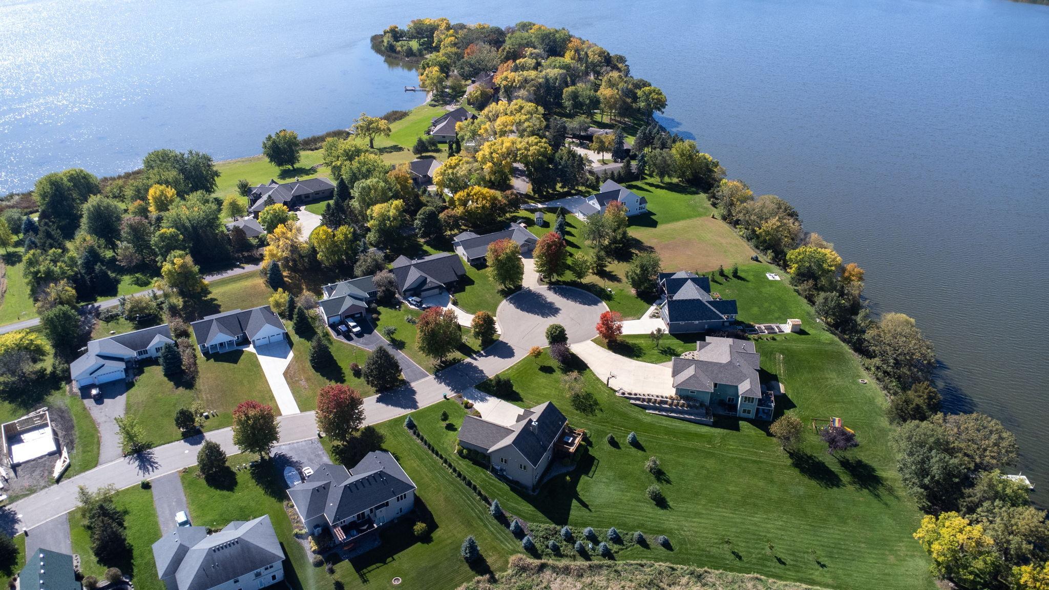 main property photo 30