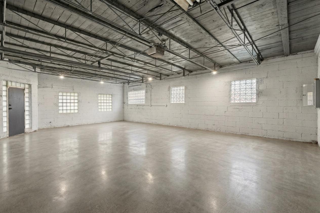 main property photo 63