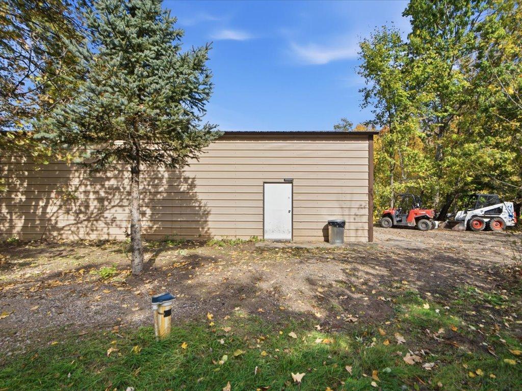 main property photo 48