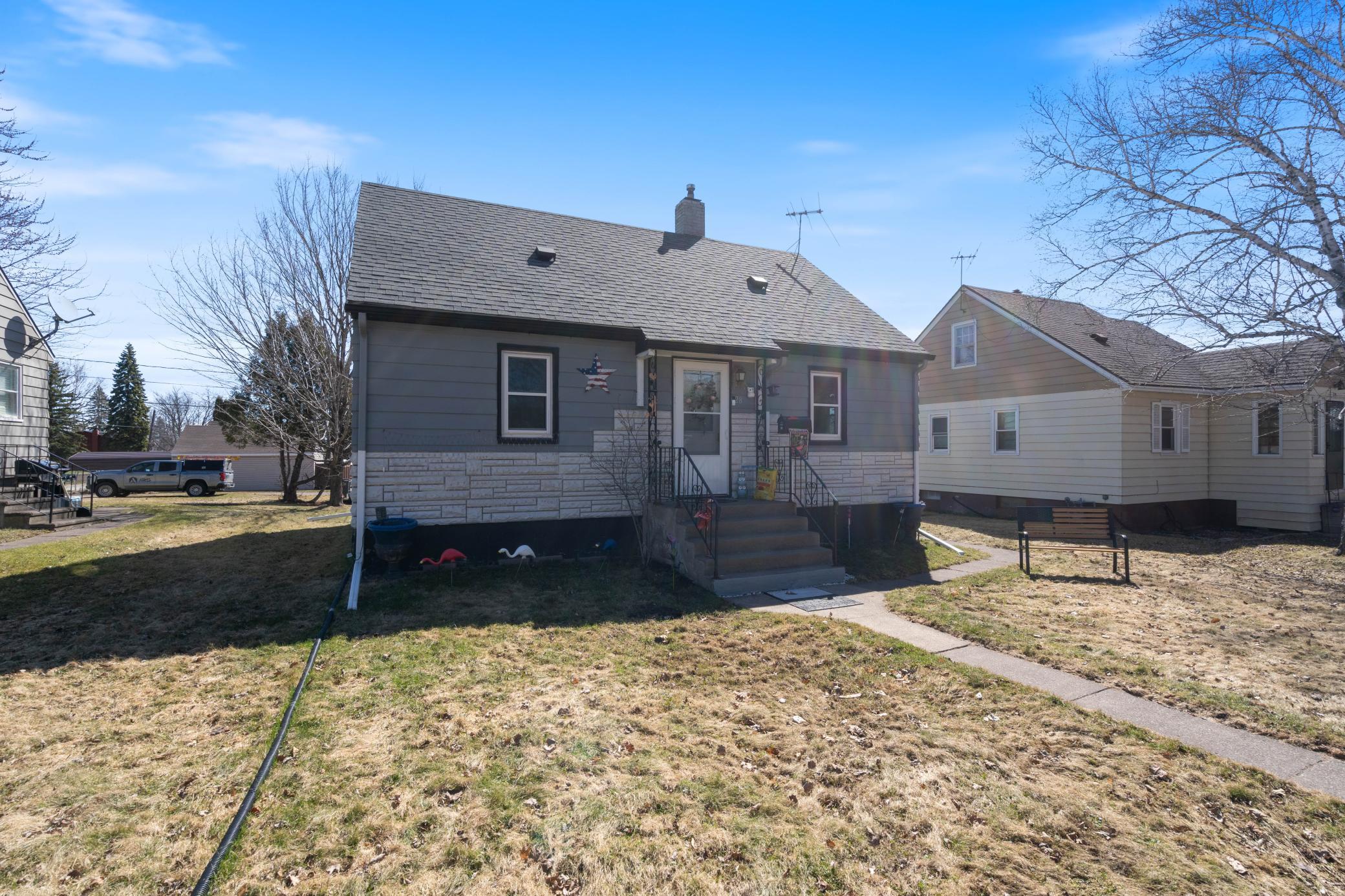 main property photo 1