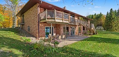 image of property with 4 Bed | 3 Bath | 3,392 Sqft