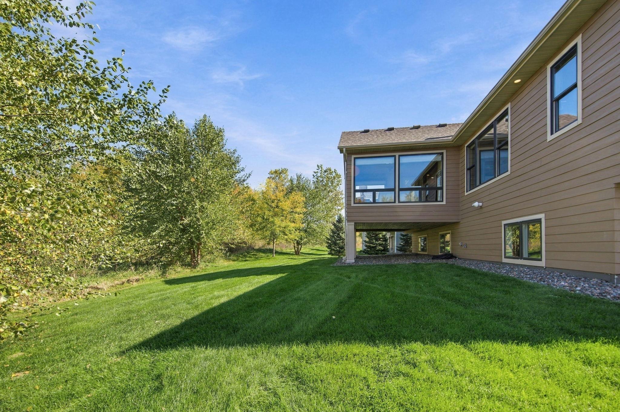 main property photo 75