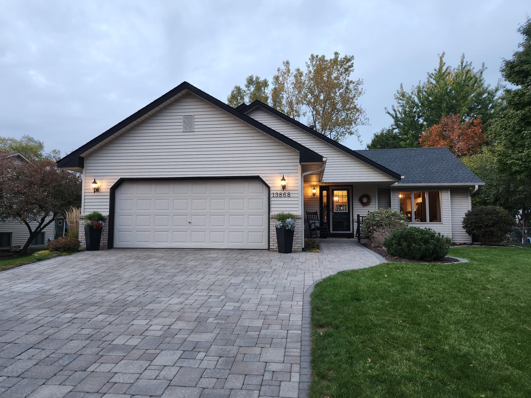 main property photo 50