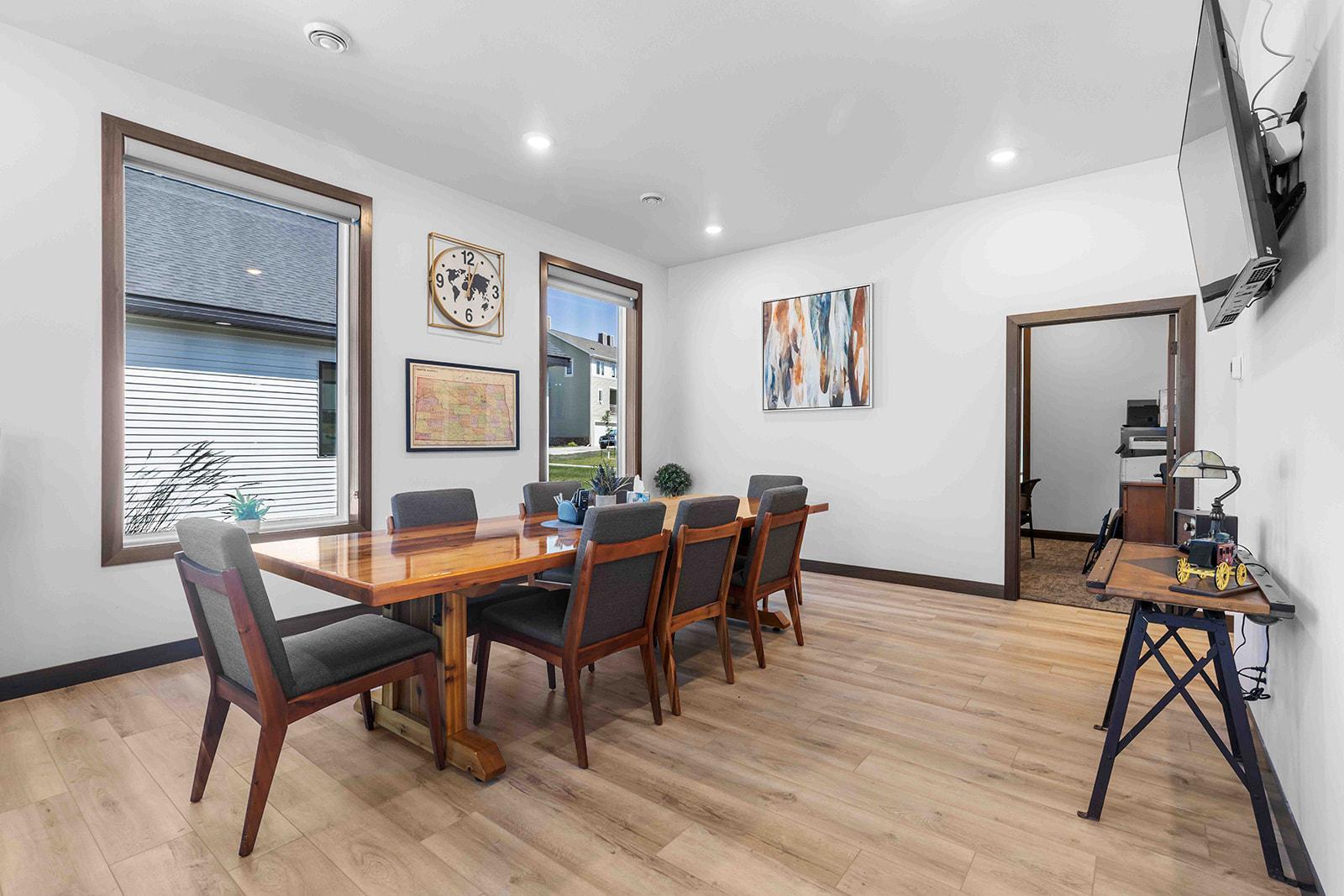 main property photo 7