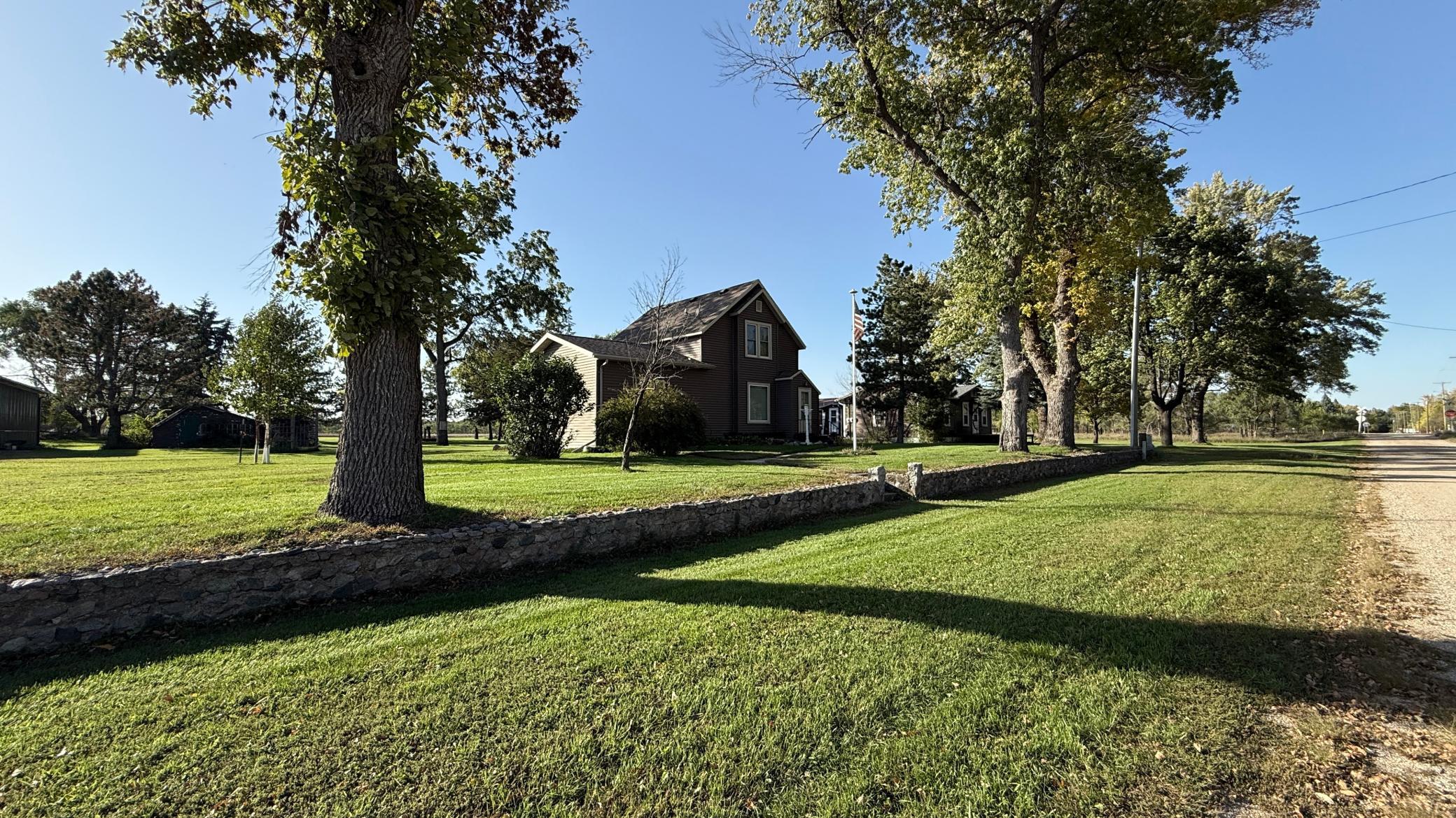 main property photo 49