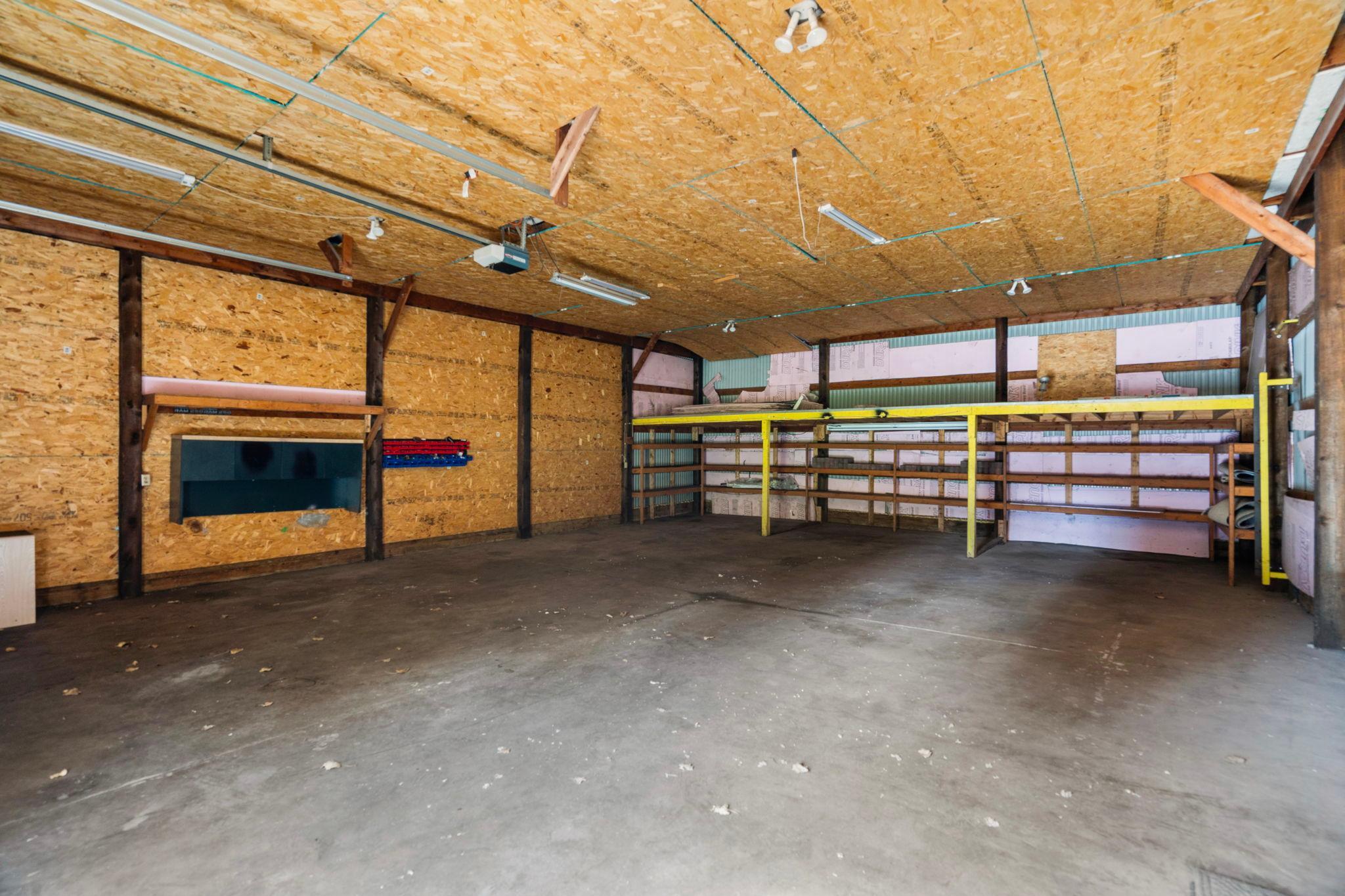 main property photo 49