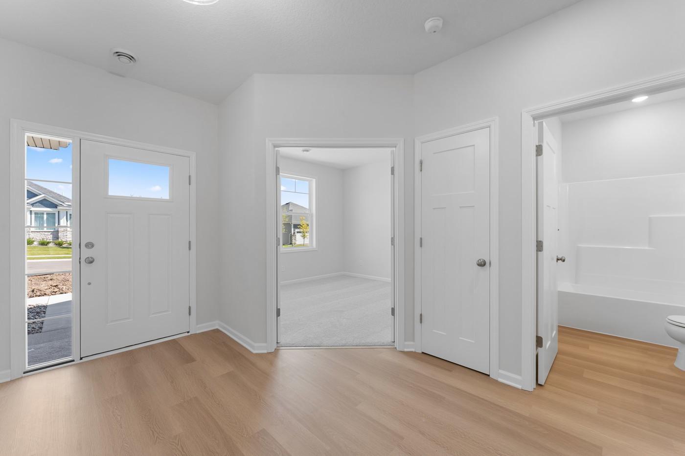 main property photo 7