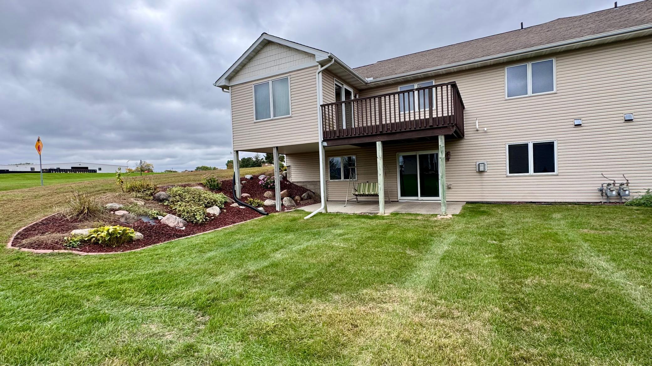 main property photo 16