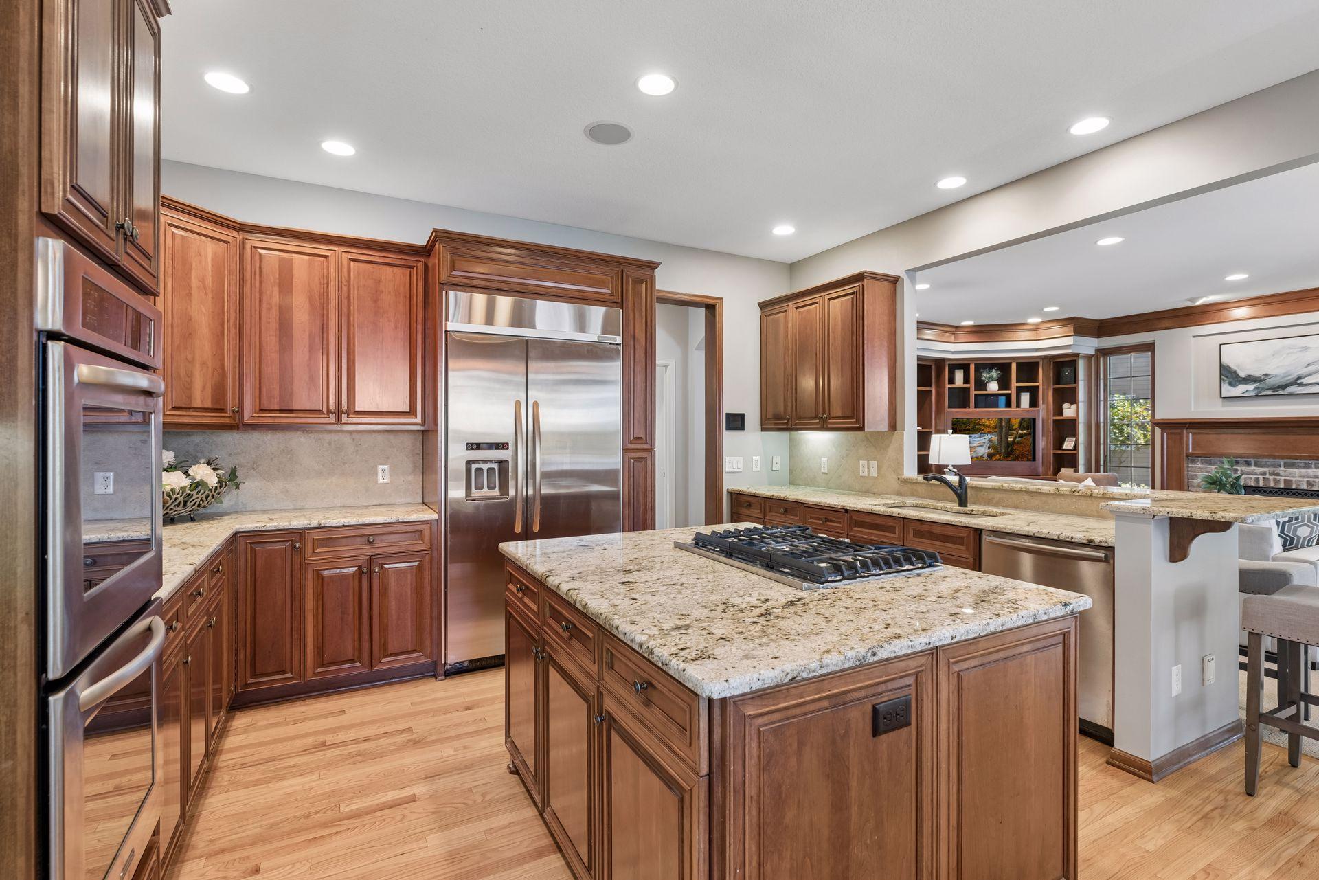 main property photo 23