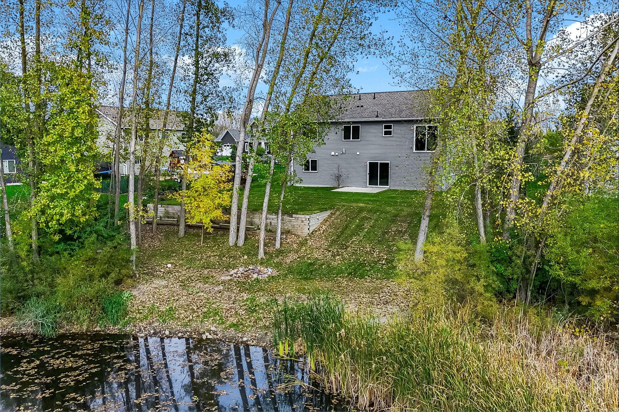 main property photo 34