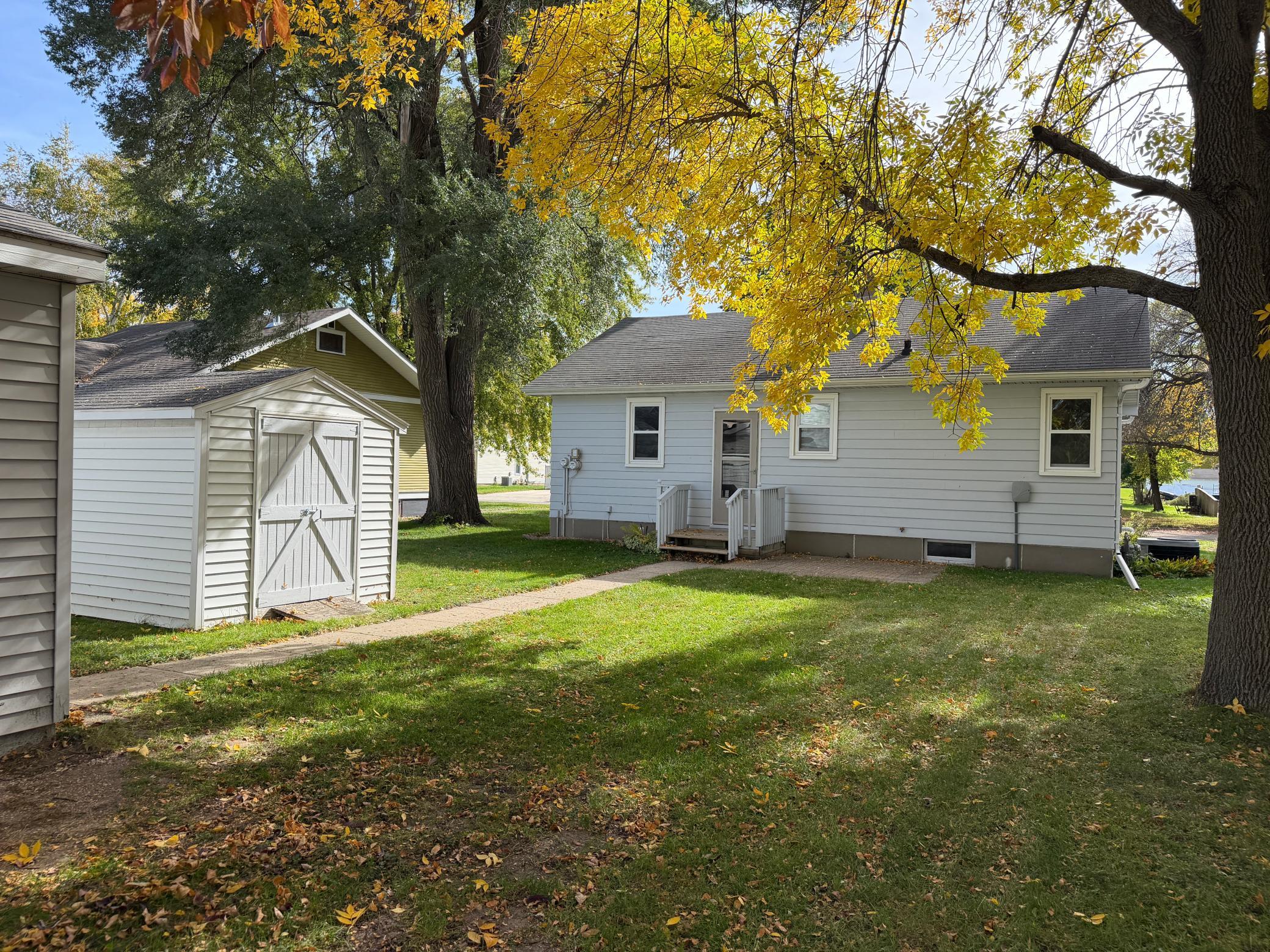 main property photo 19