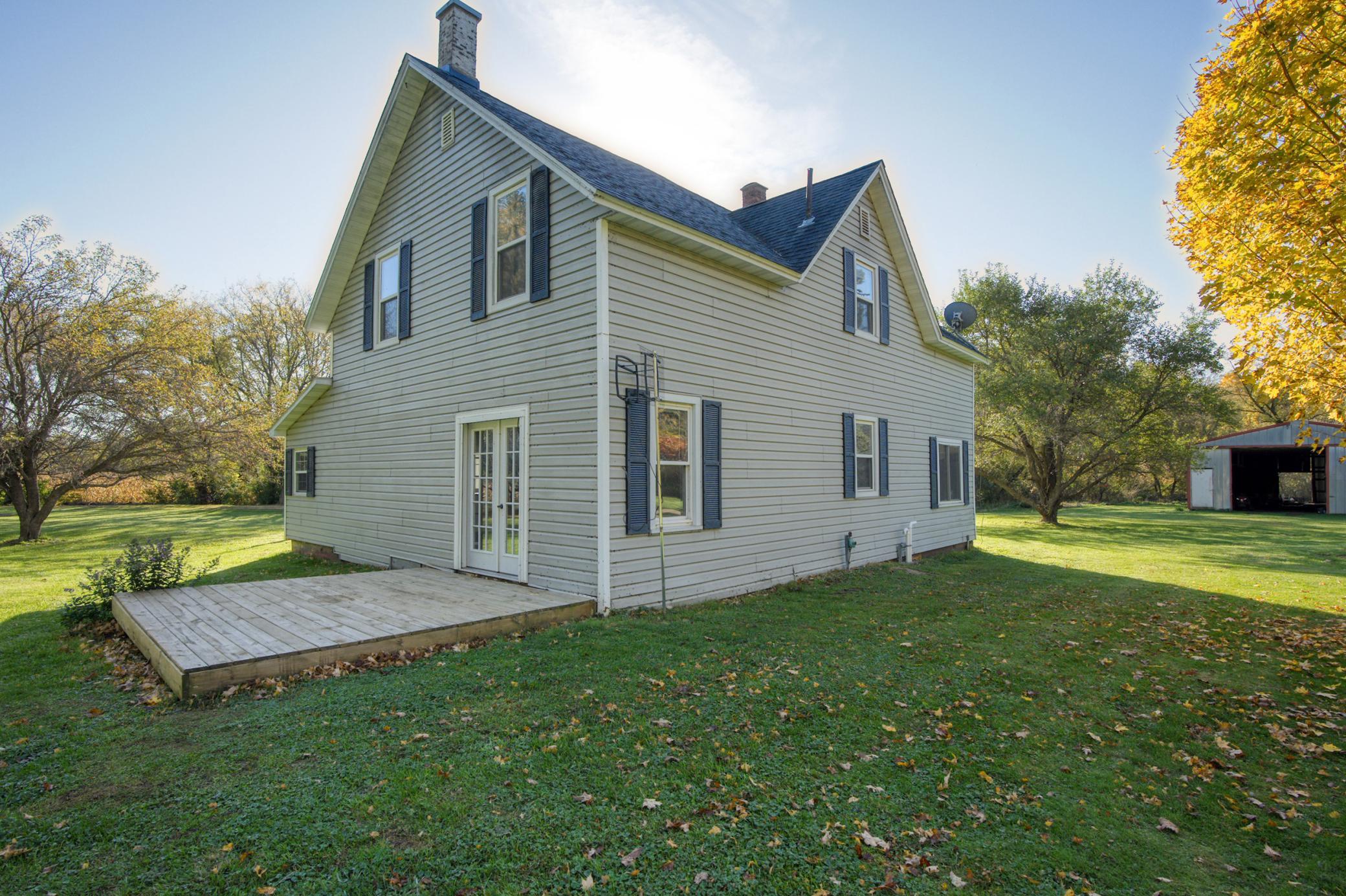 main property photo 37