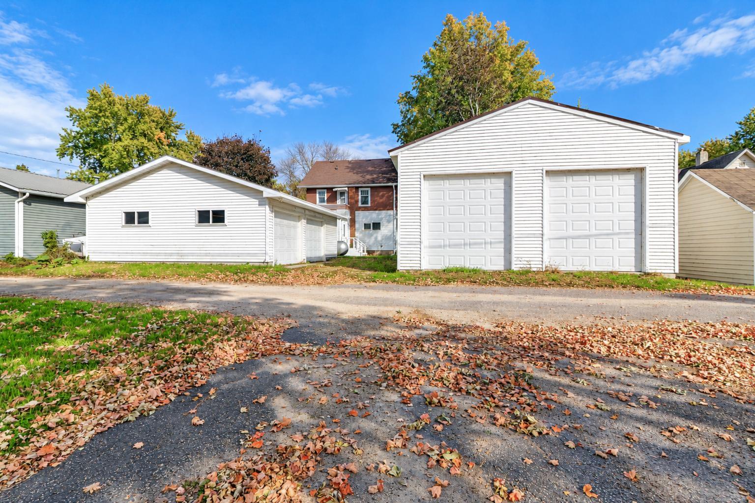 main property photo 58