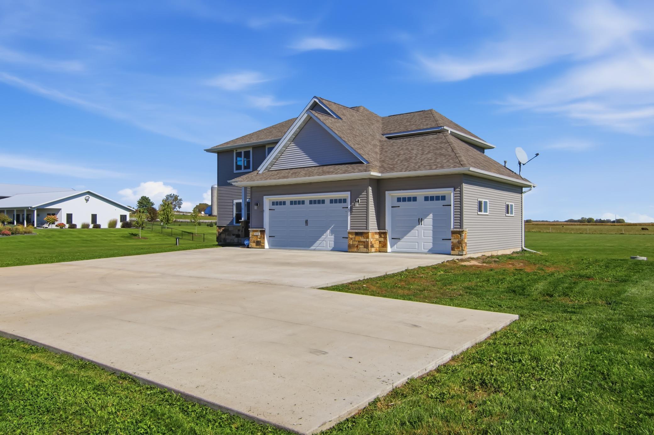 main property photo 56