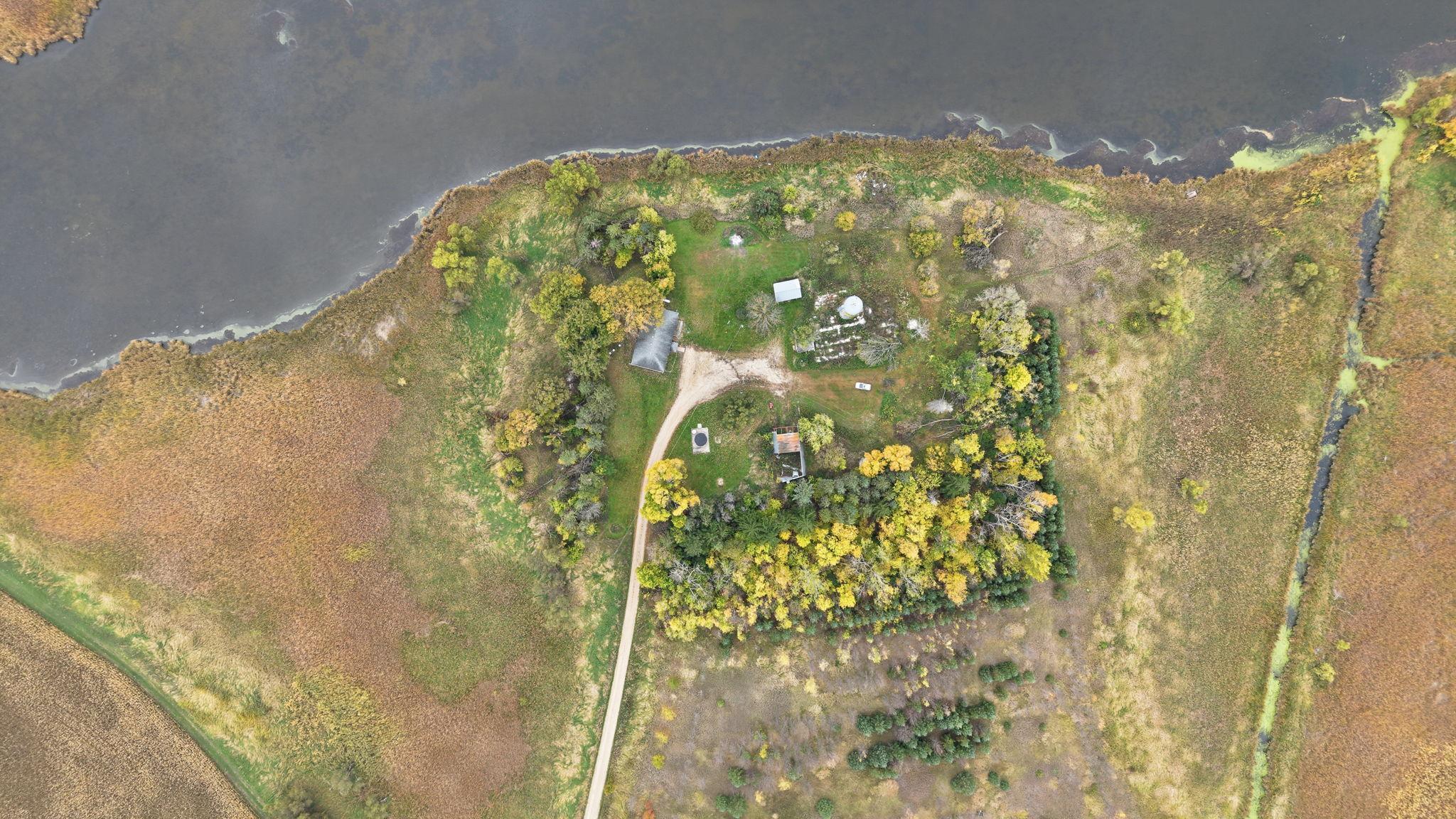 main property photo 16