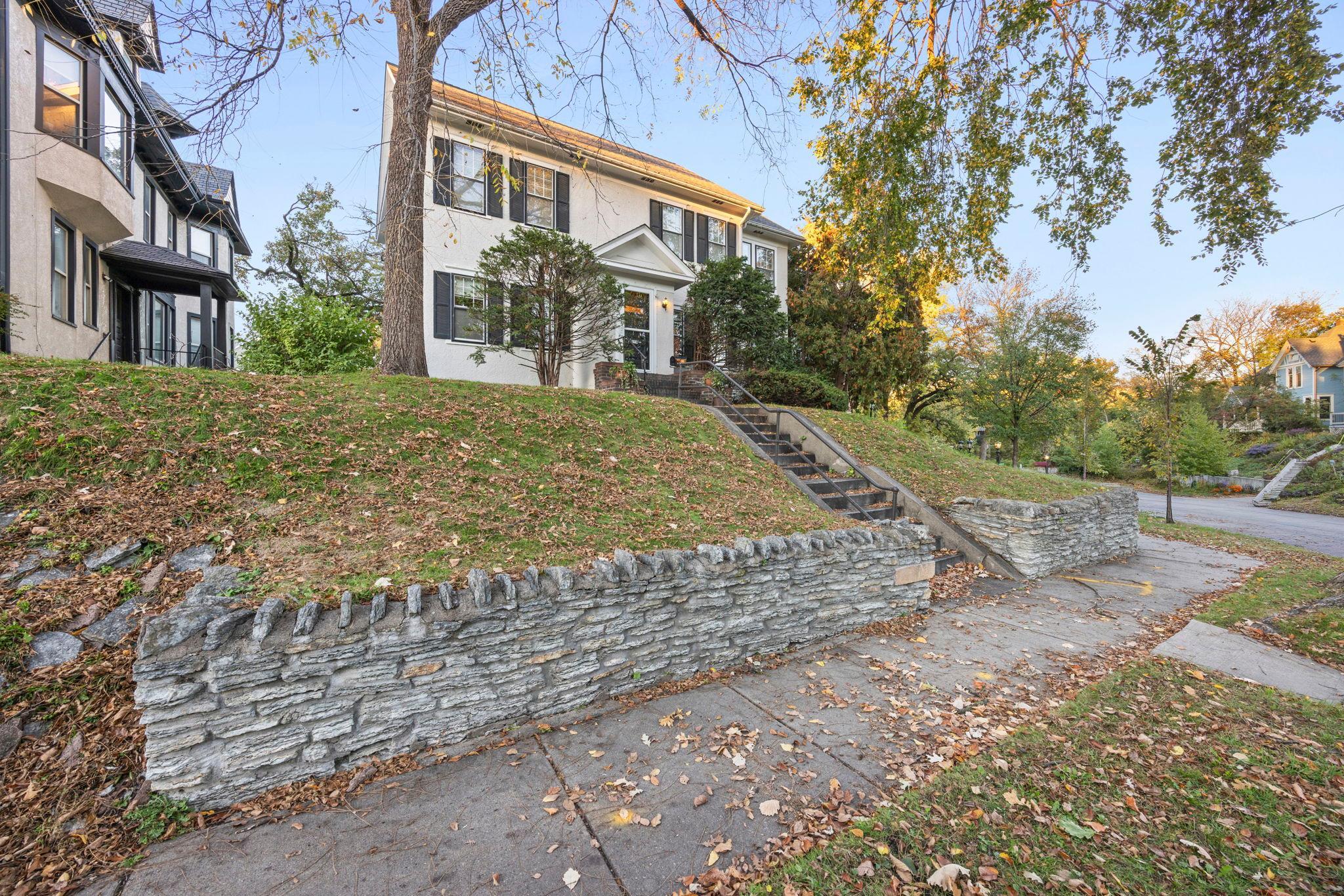 main property photo 59