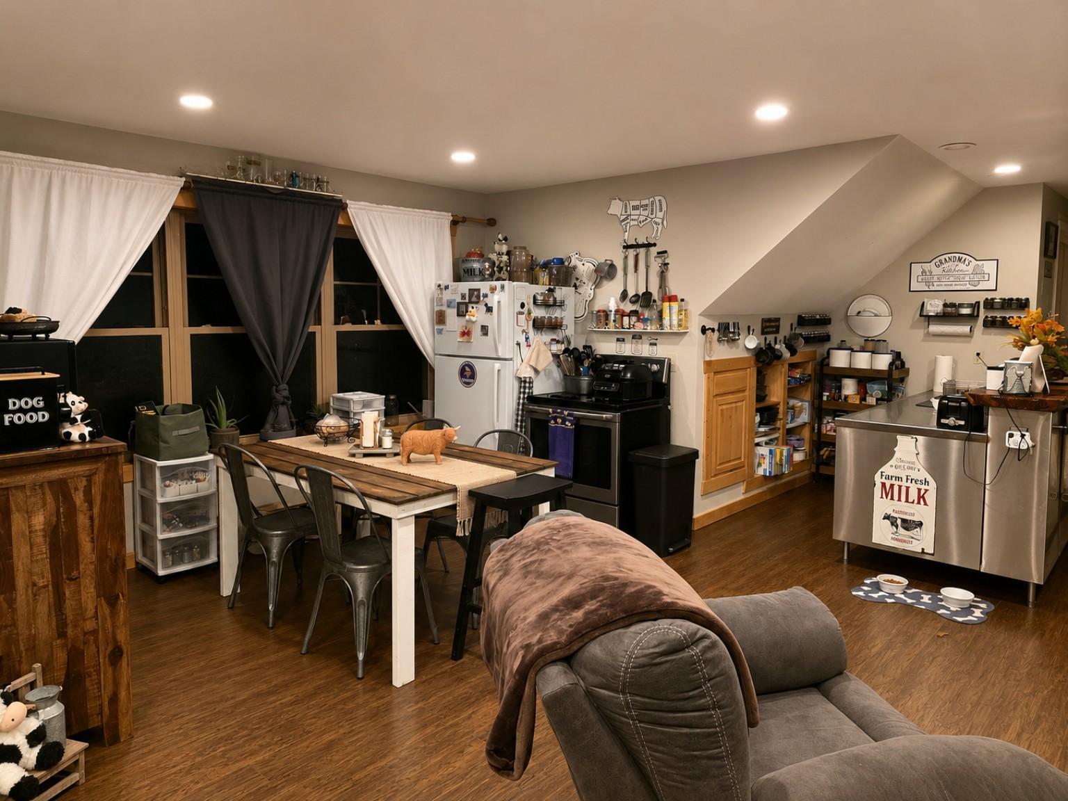 main property photo 48