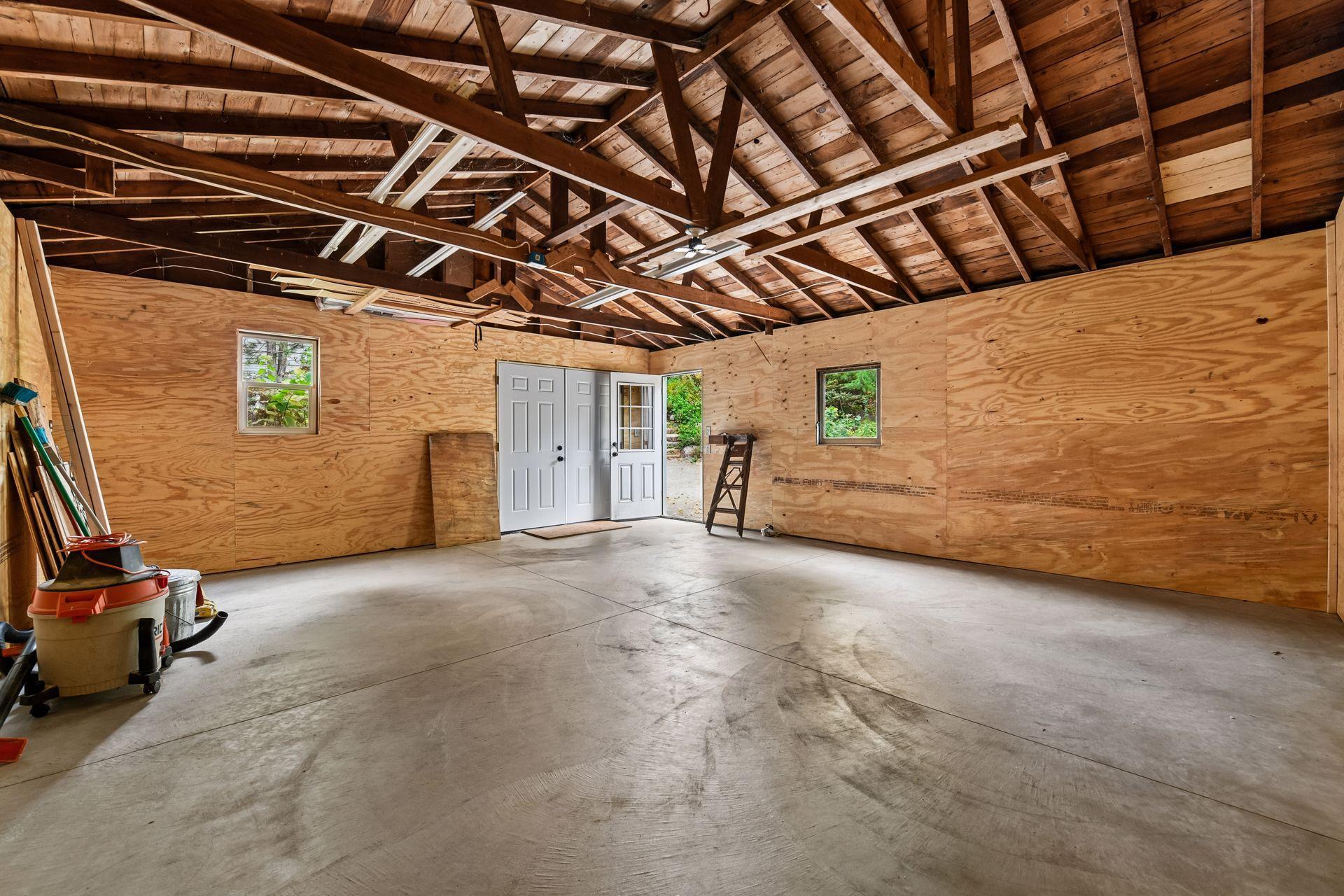 main property photo 61